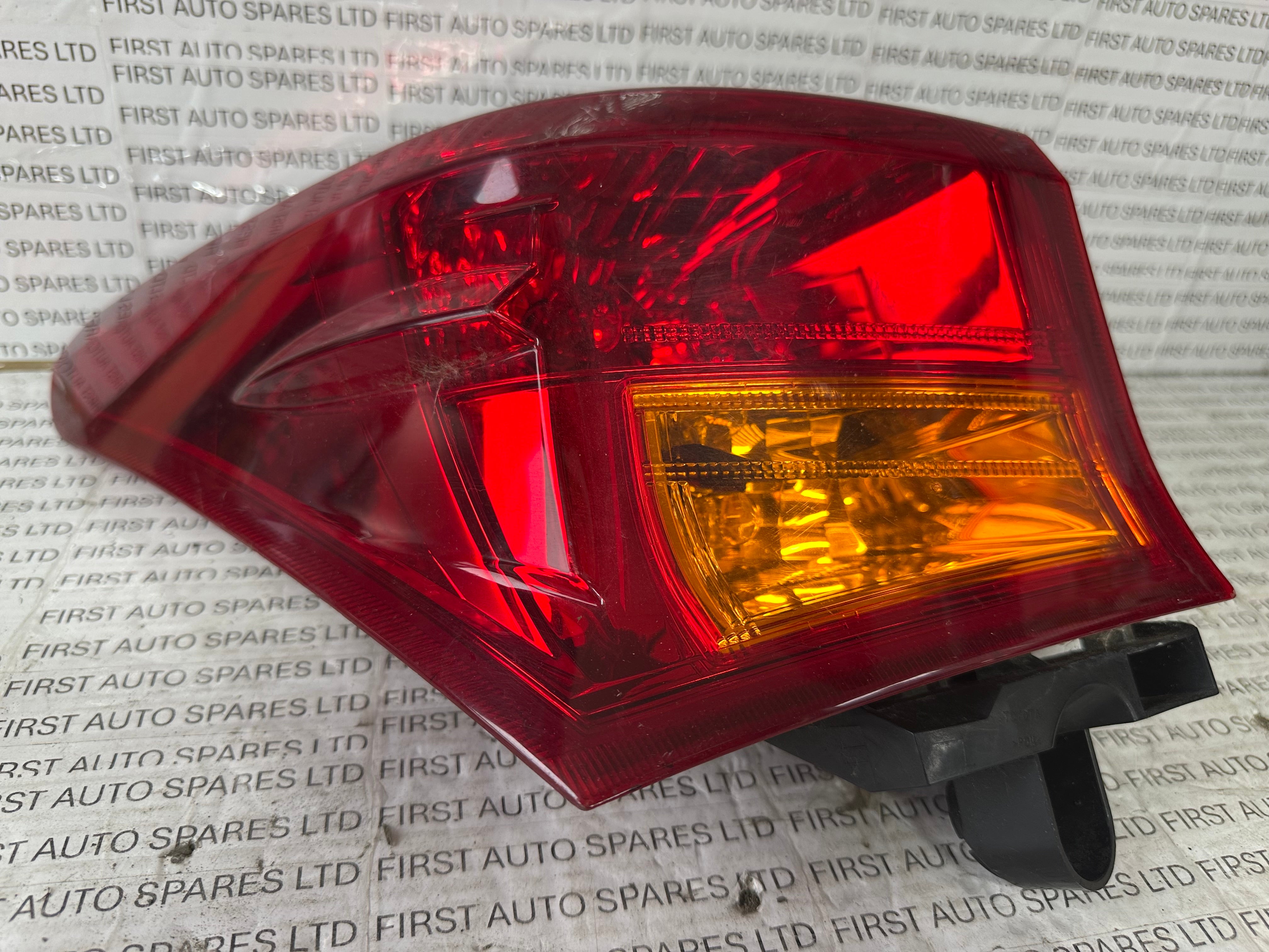 Toyota Auris Hatchback 2012-2018 Left Rear Tail Light (81561-02710)