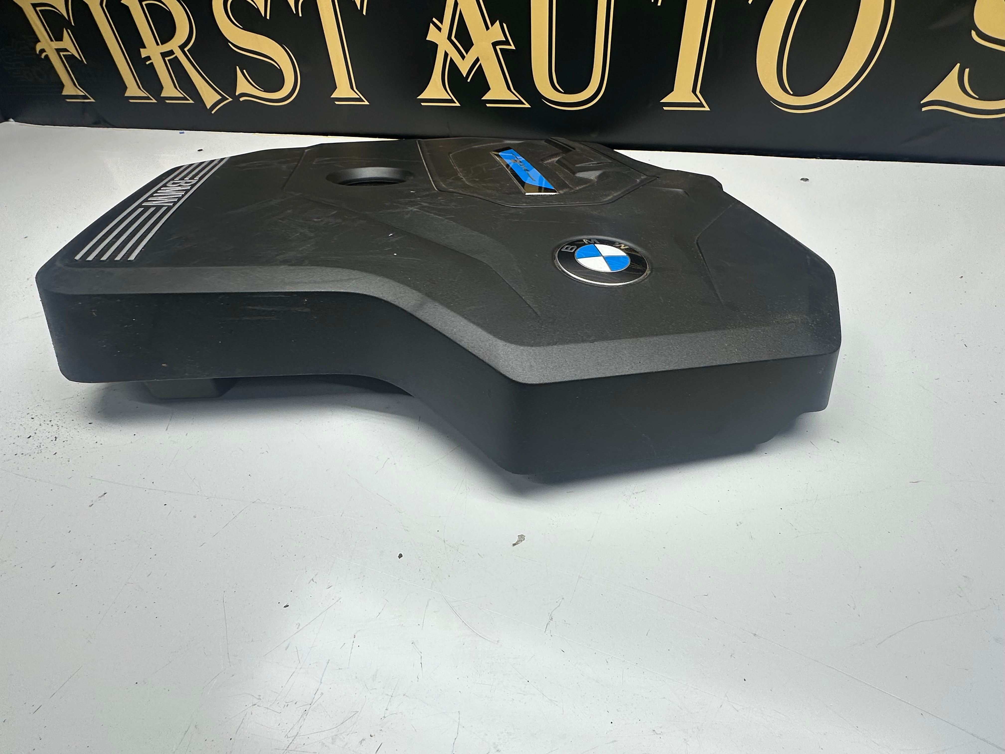 BMW 3 G20 G80 G28 Engine Cover 330e Plug-In Hybrid (19183210) (11148676204)
