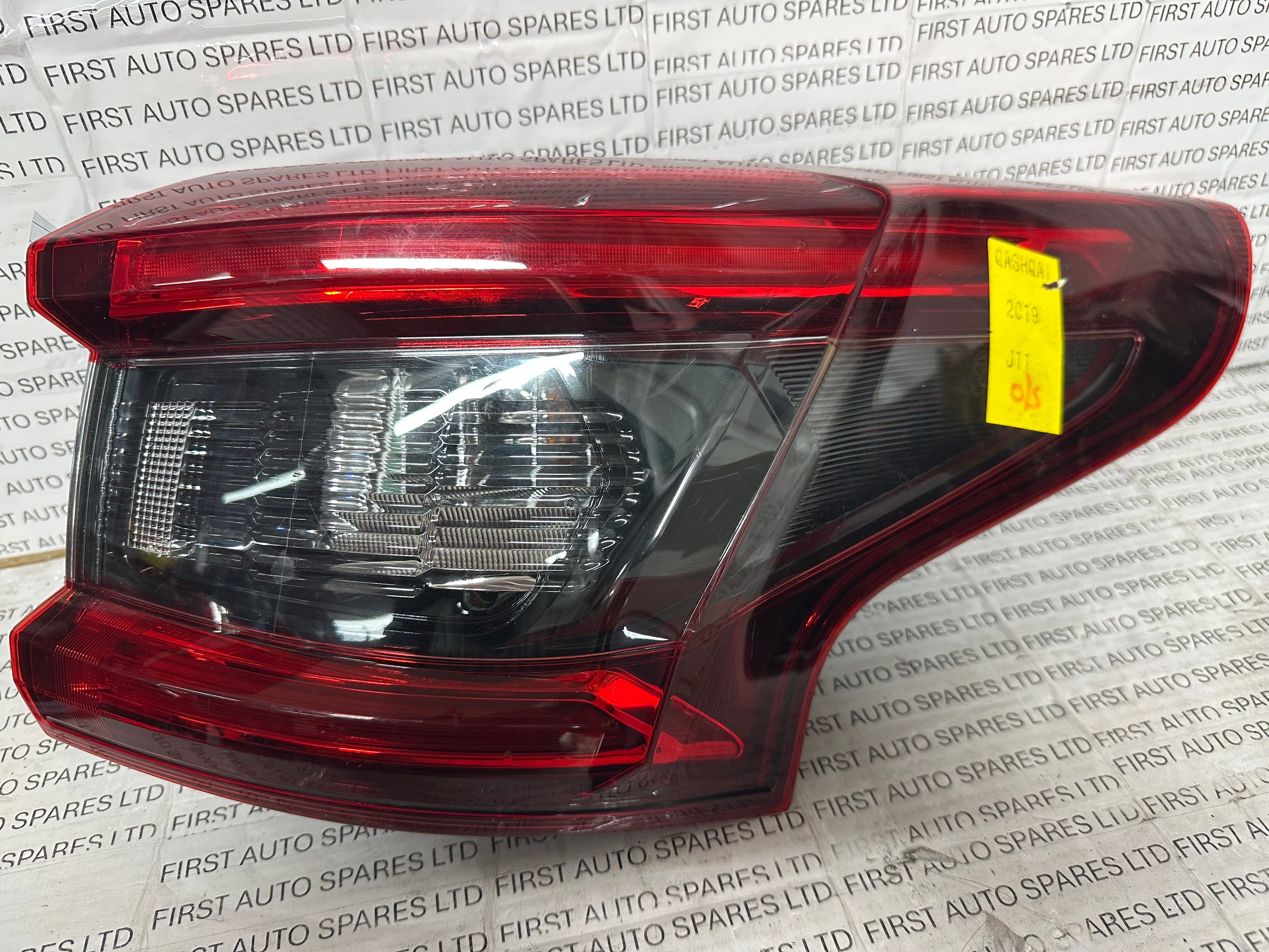 Nissan Qashqai 2019 J11 Right Rear Tail Light (26550 HV00A)