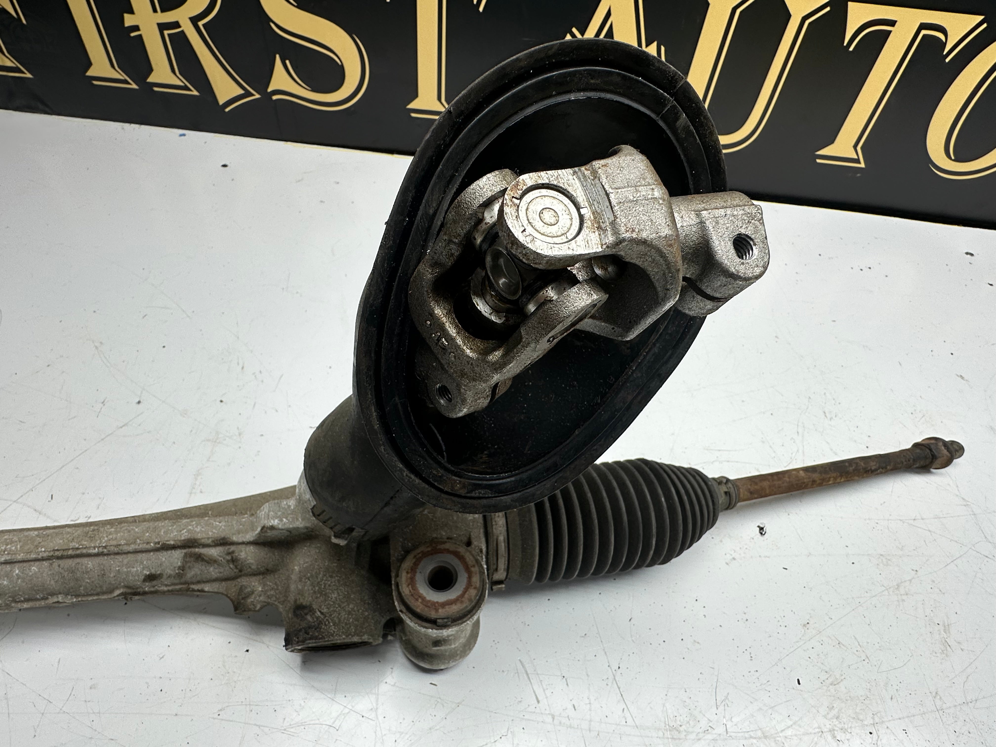 Toyota Yaris Steering rack 2012-2019