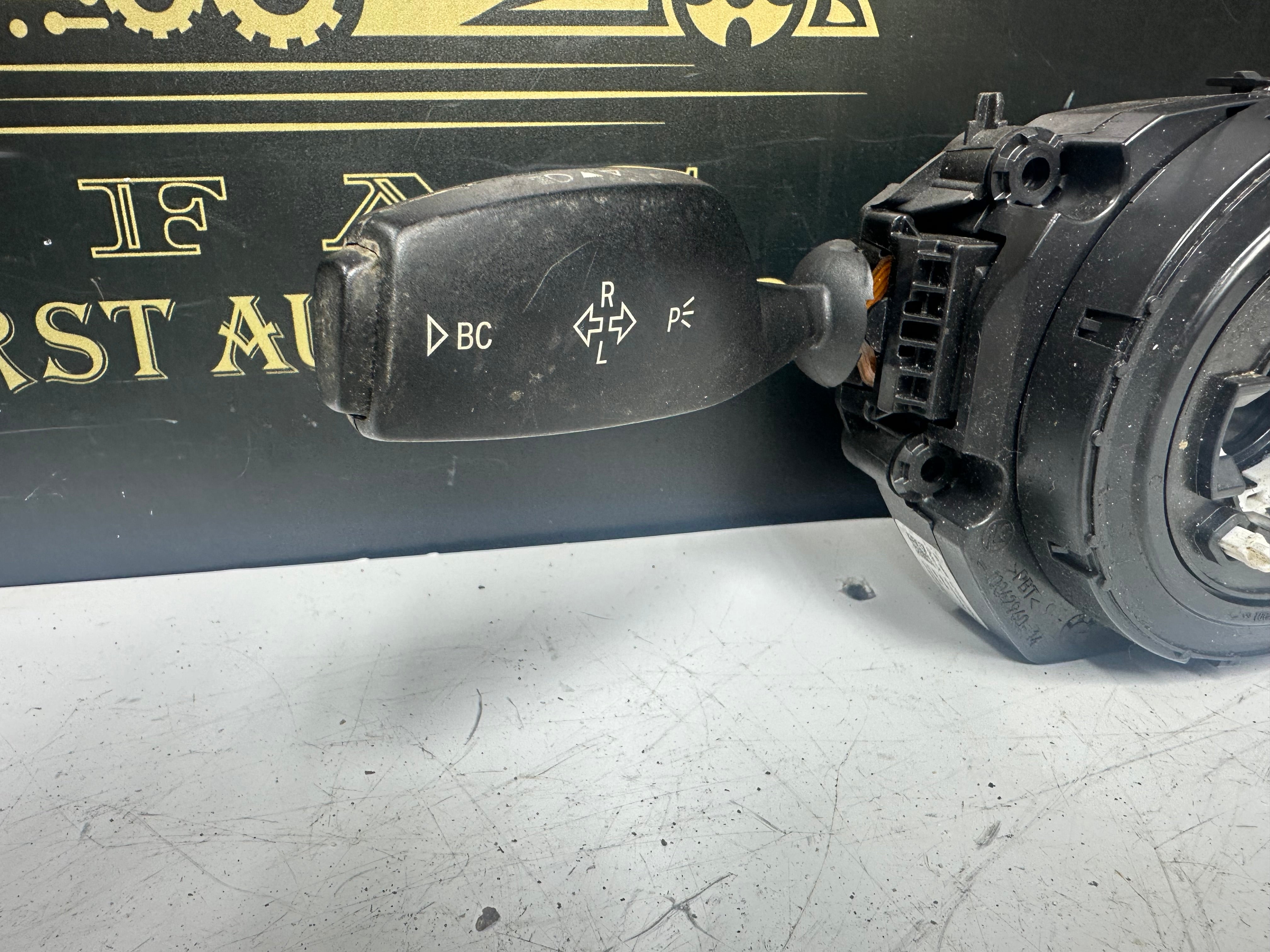 BMW 3 Series F30 320d Squib / Wiper Stalk Switch (9351140-01) (10112143-00)