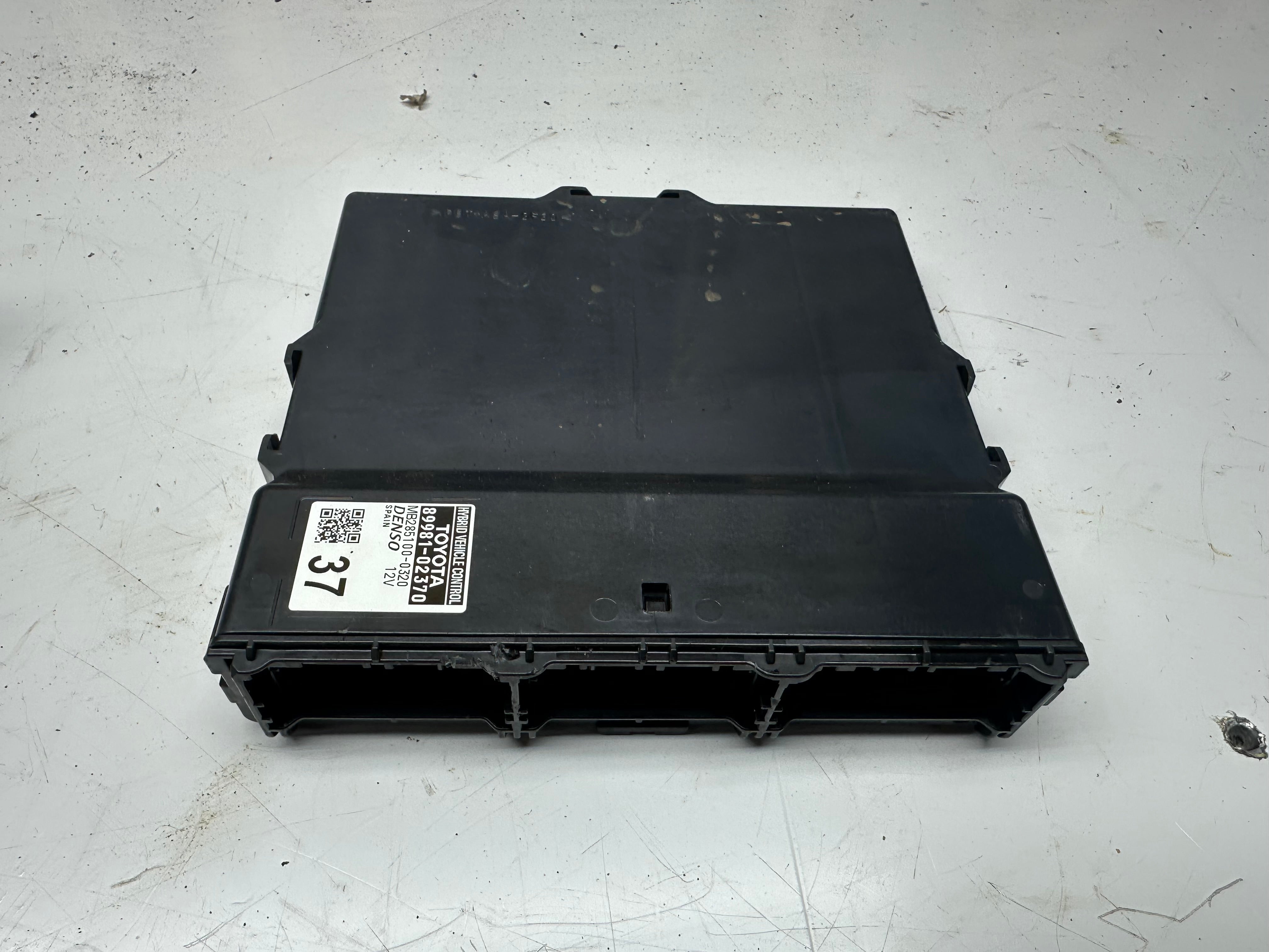 Toyota Corolla 1.8 Hybrid Engine Control Unit (89981-02370) (MB285100-0320)