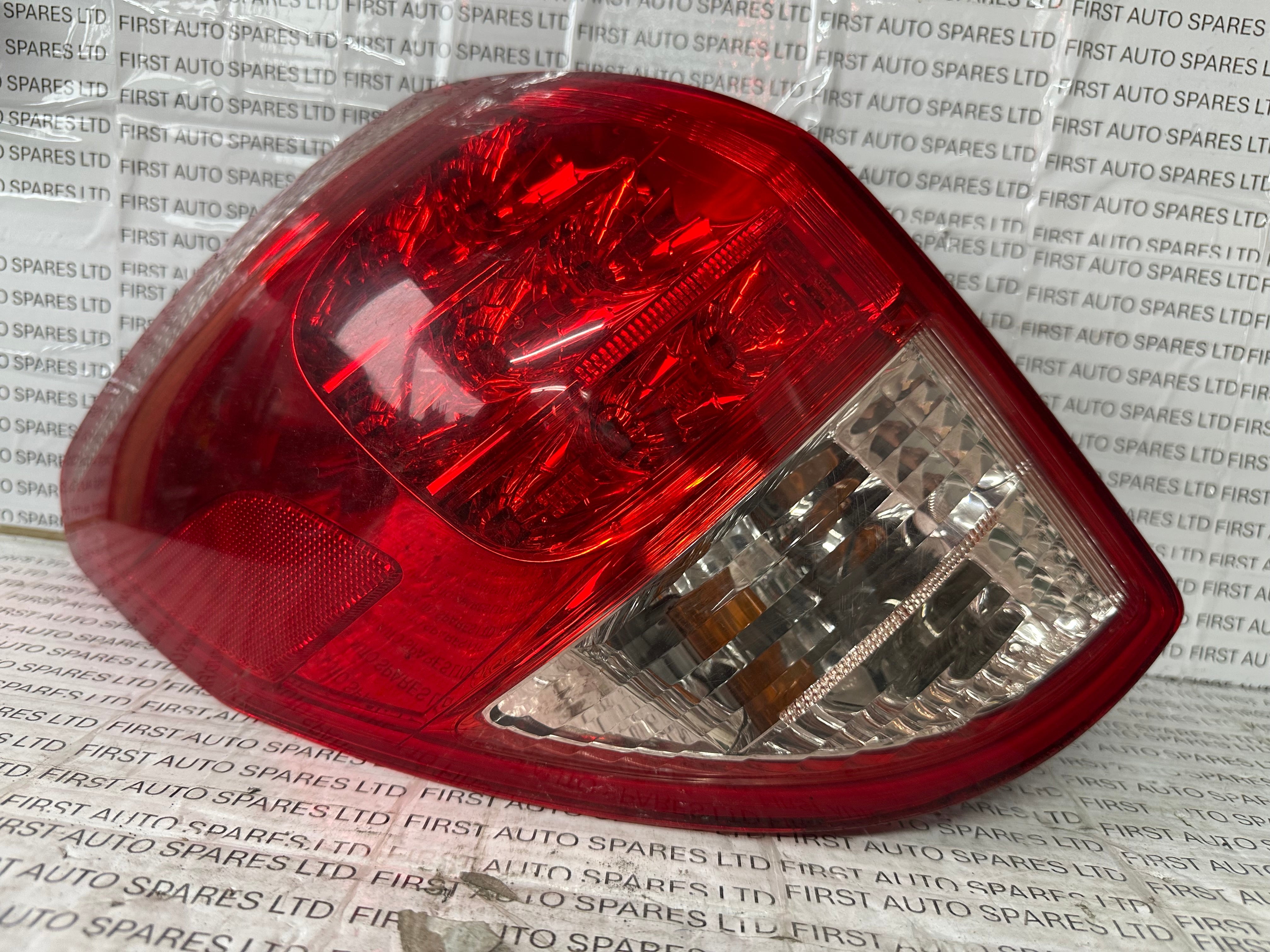 Toyota RAV4 2007 5-Door Left Rear Tail Light