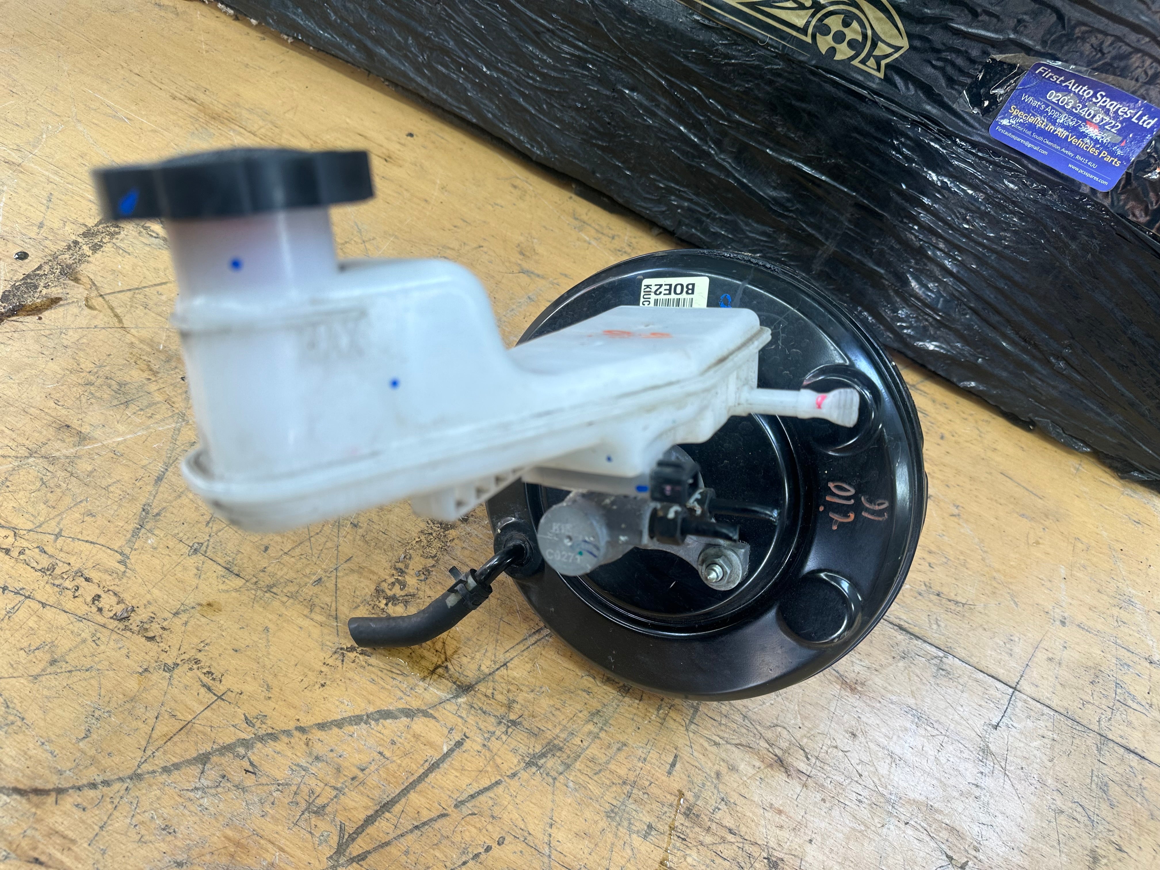 Hyundai i10 2016 Brake Master Cylinder with Servo (58500-B9982) (KBX30567)