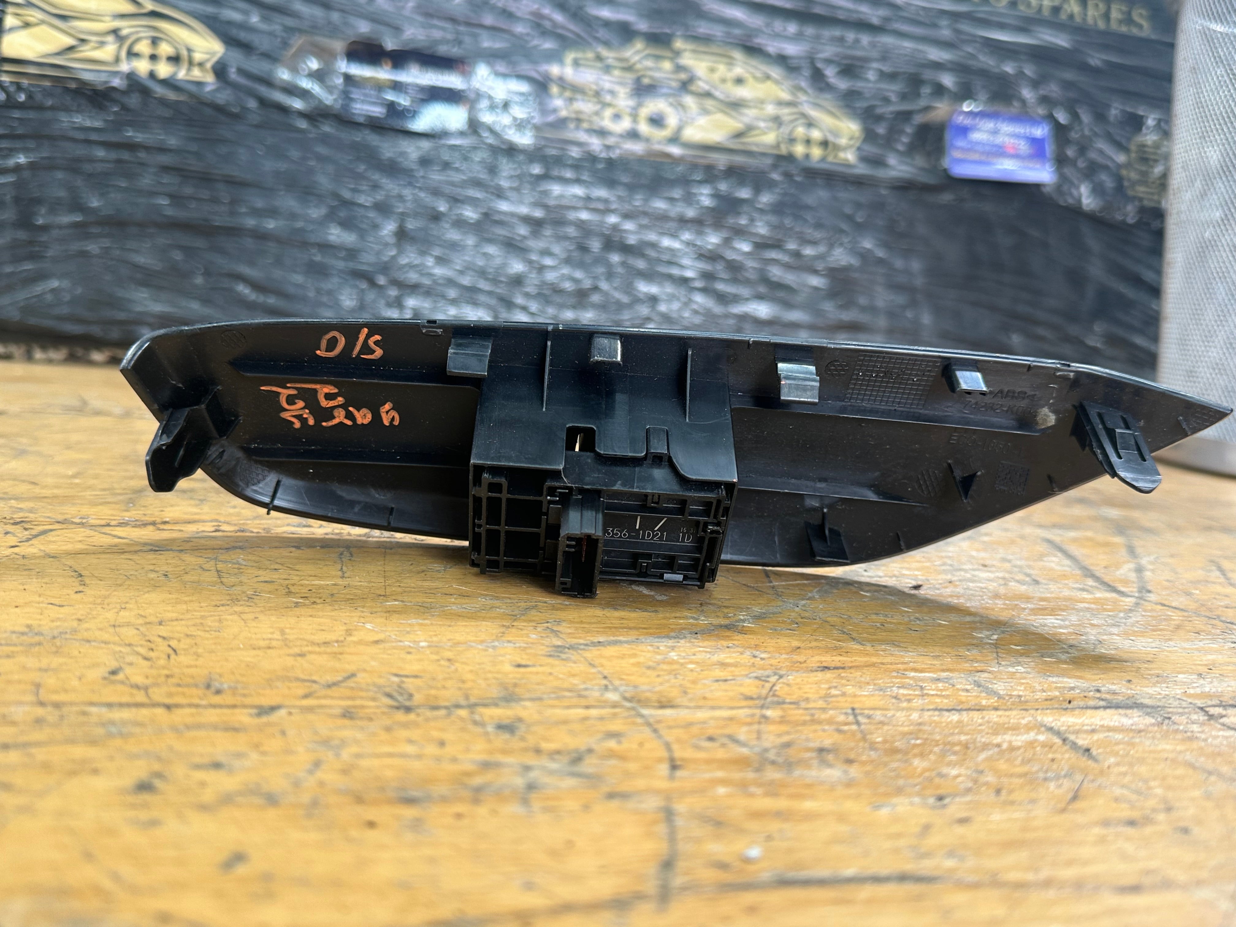 Toyota Yaris 2022 Left Passenger Window Control Switch (74232-K0040)