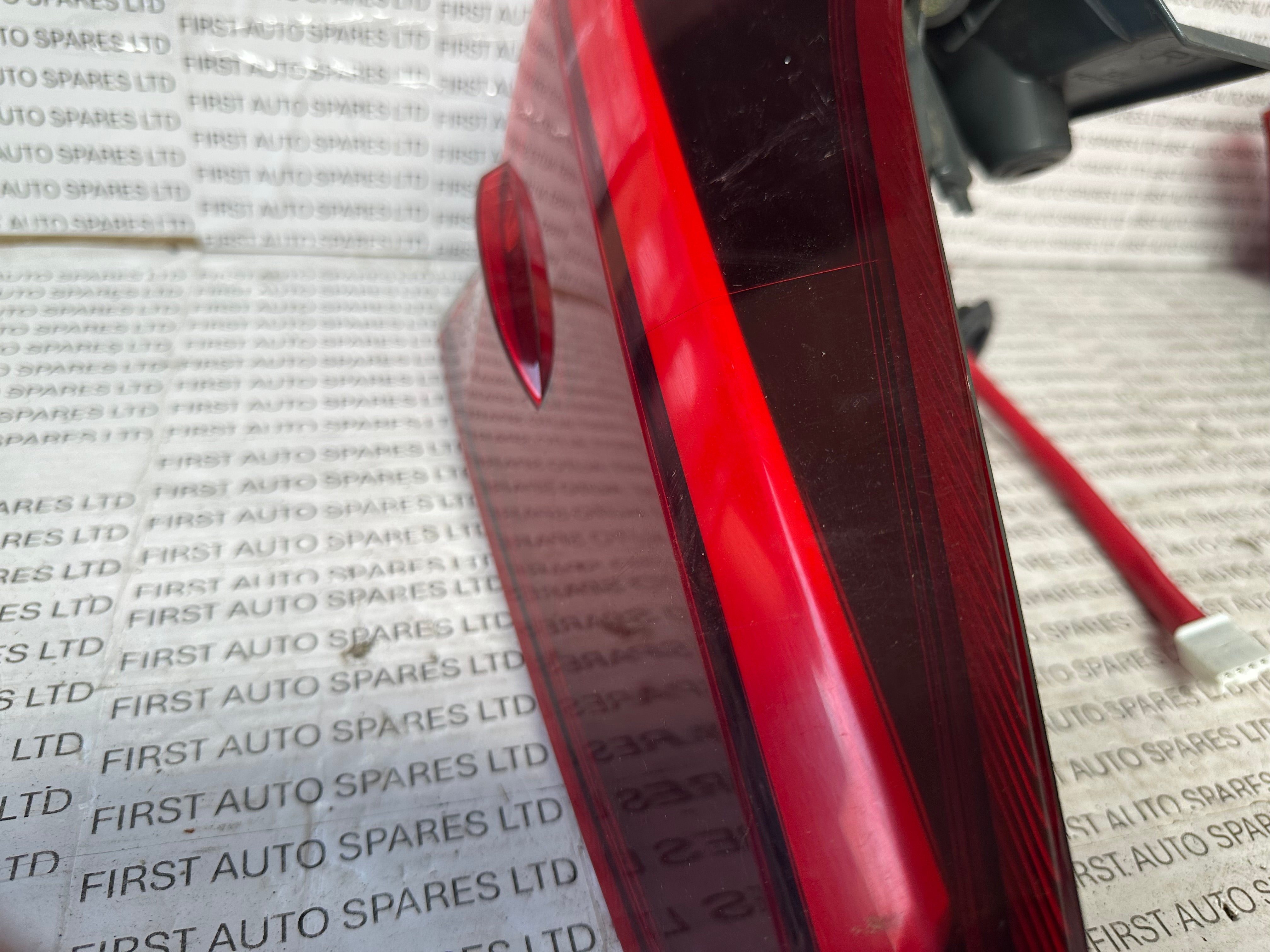 Toyota Auris 2015 Right Rear Tail Light