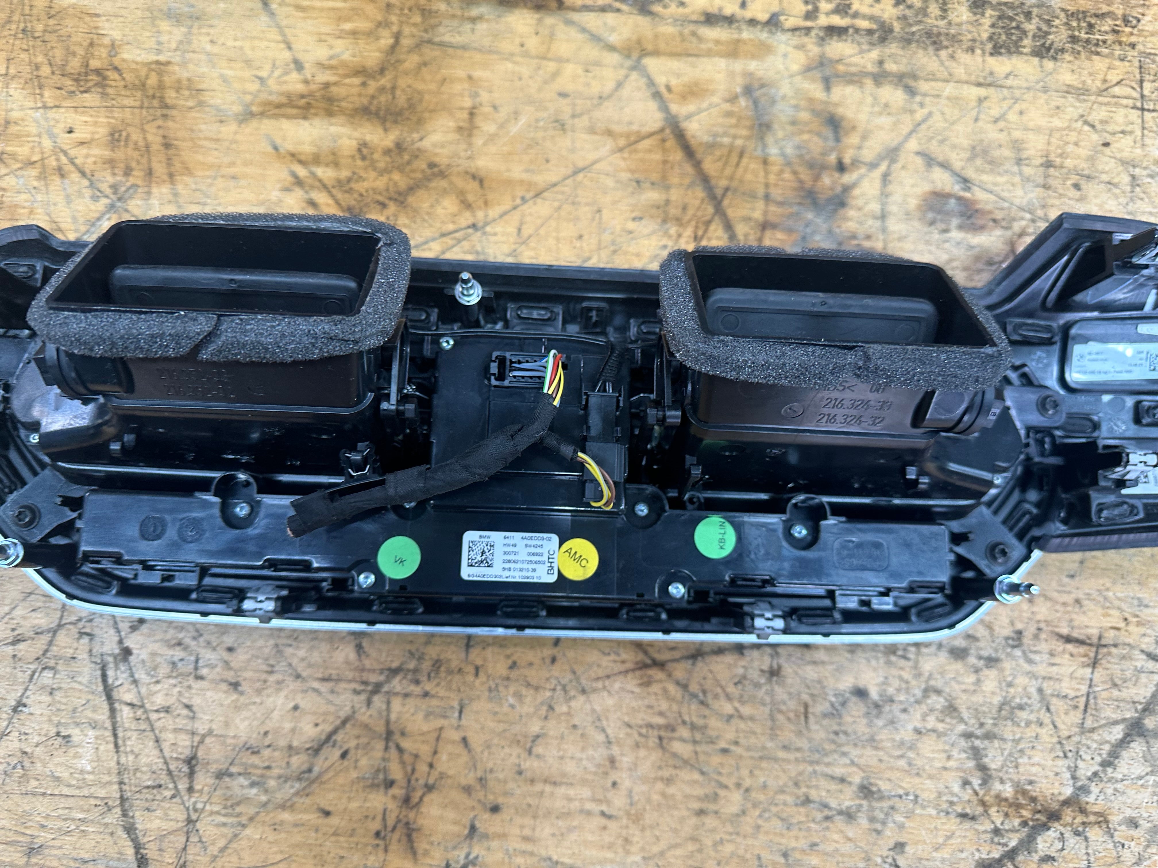 BMW X3M / X4 Series G01 G02 Air Vent Grill – AC Climate Control Panel (9855409)