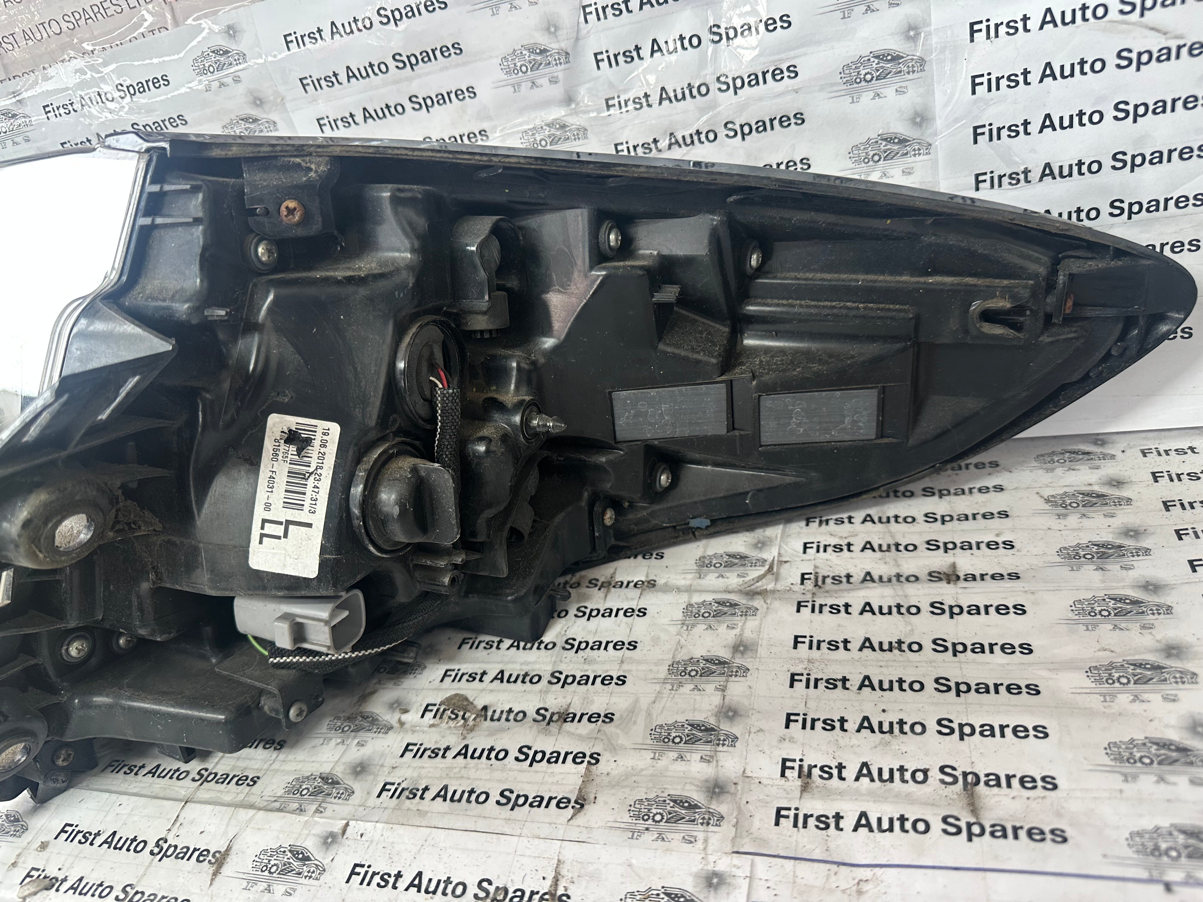 Toyota C-HR 2019 Outer Left Rear Tail Light (81560-F4031-00) (17765F)