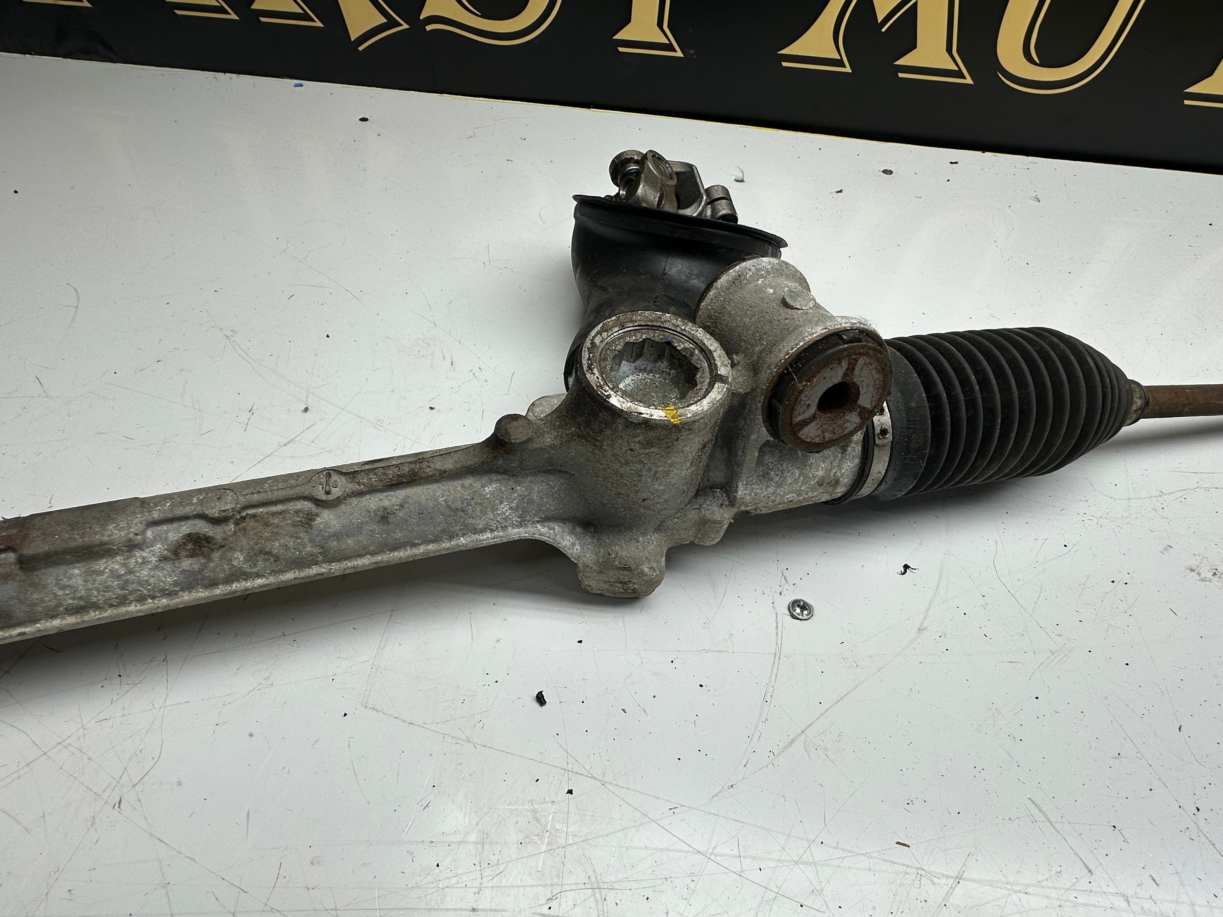Toyota Yaris Steering rack 2012-2019