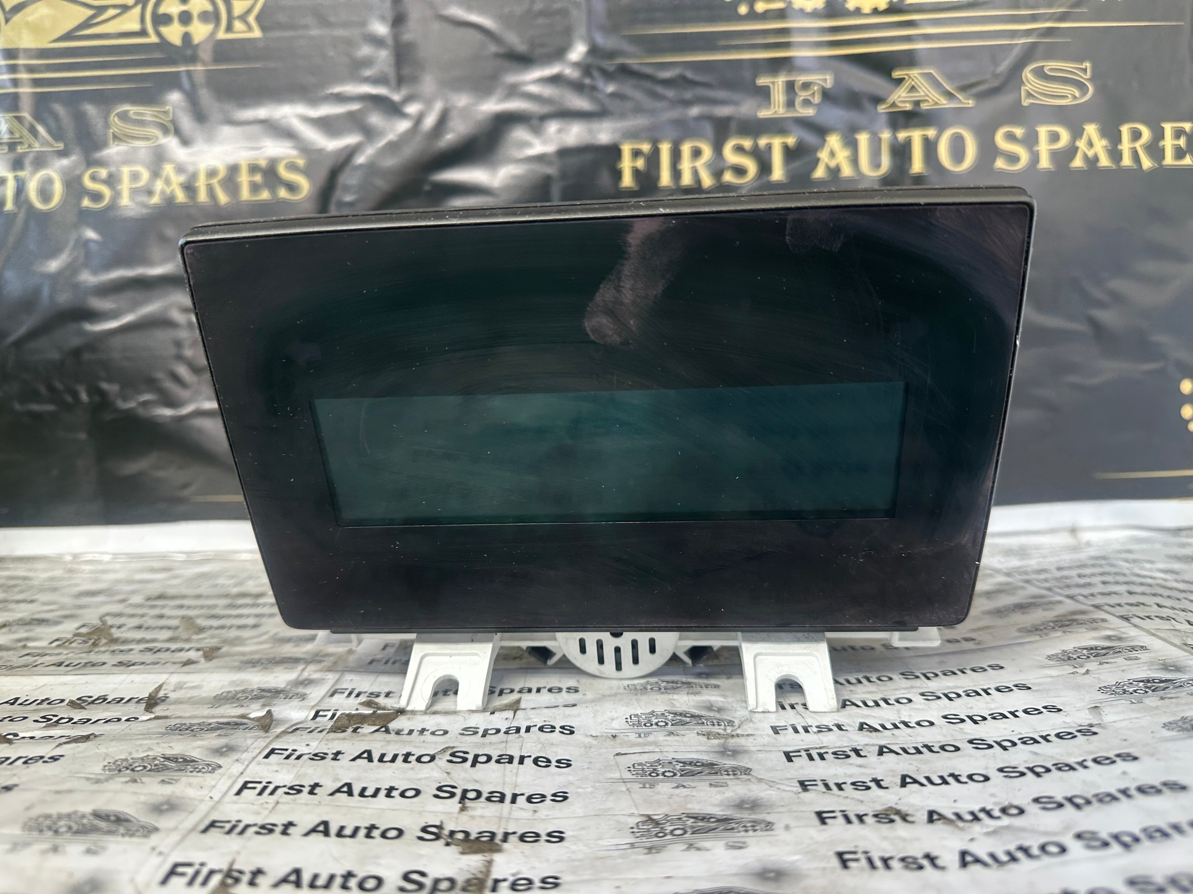 BMW i3 I01 2016 Instrument Combination (6831914-01)