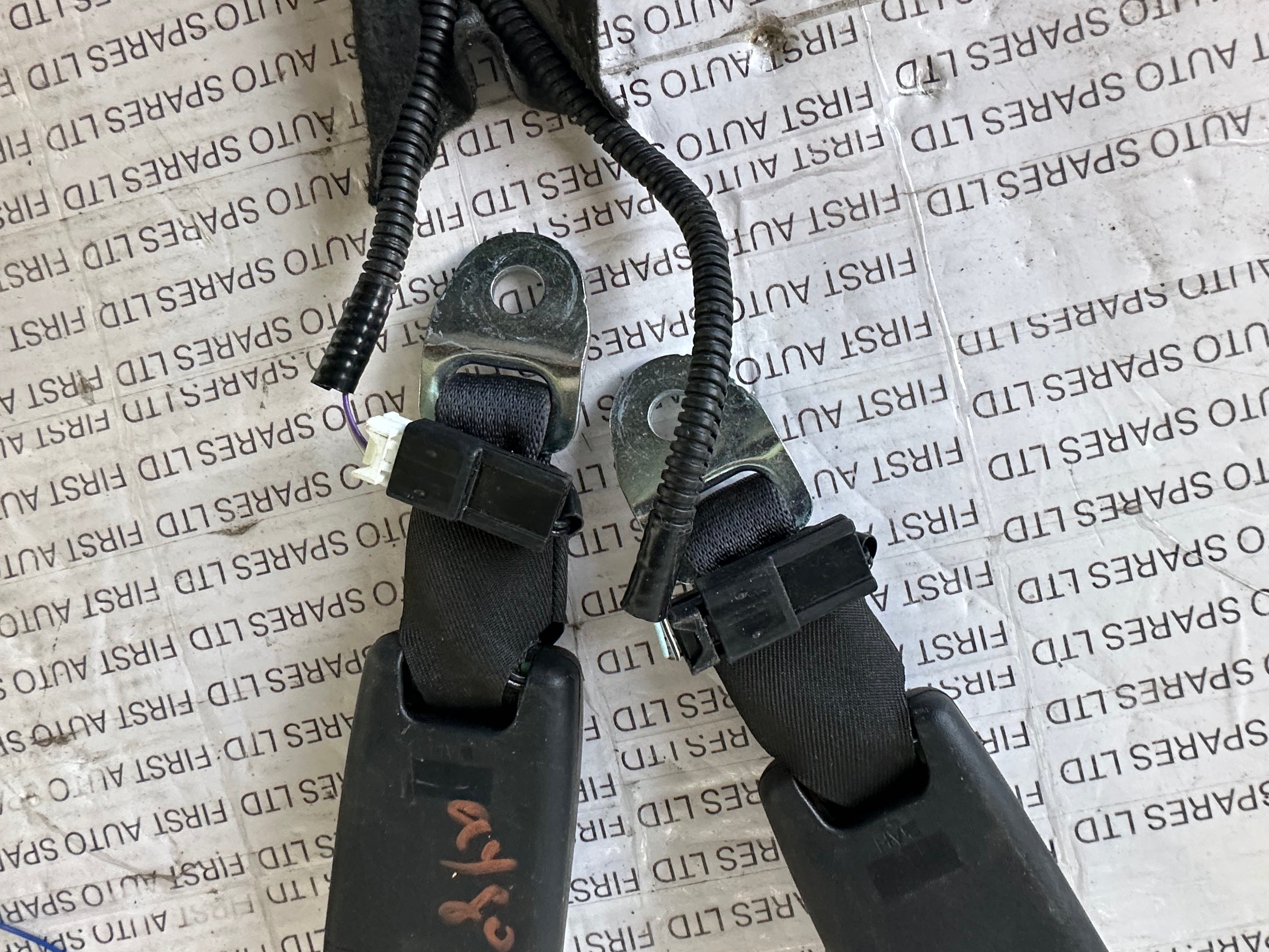 PEUGEOT 107 CITROEN C1 REAR SEAT BELT Buckle (972502, B891)