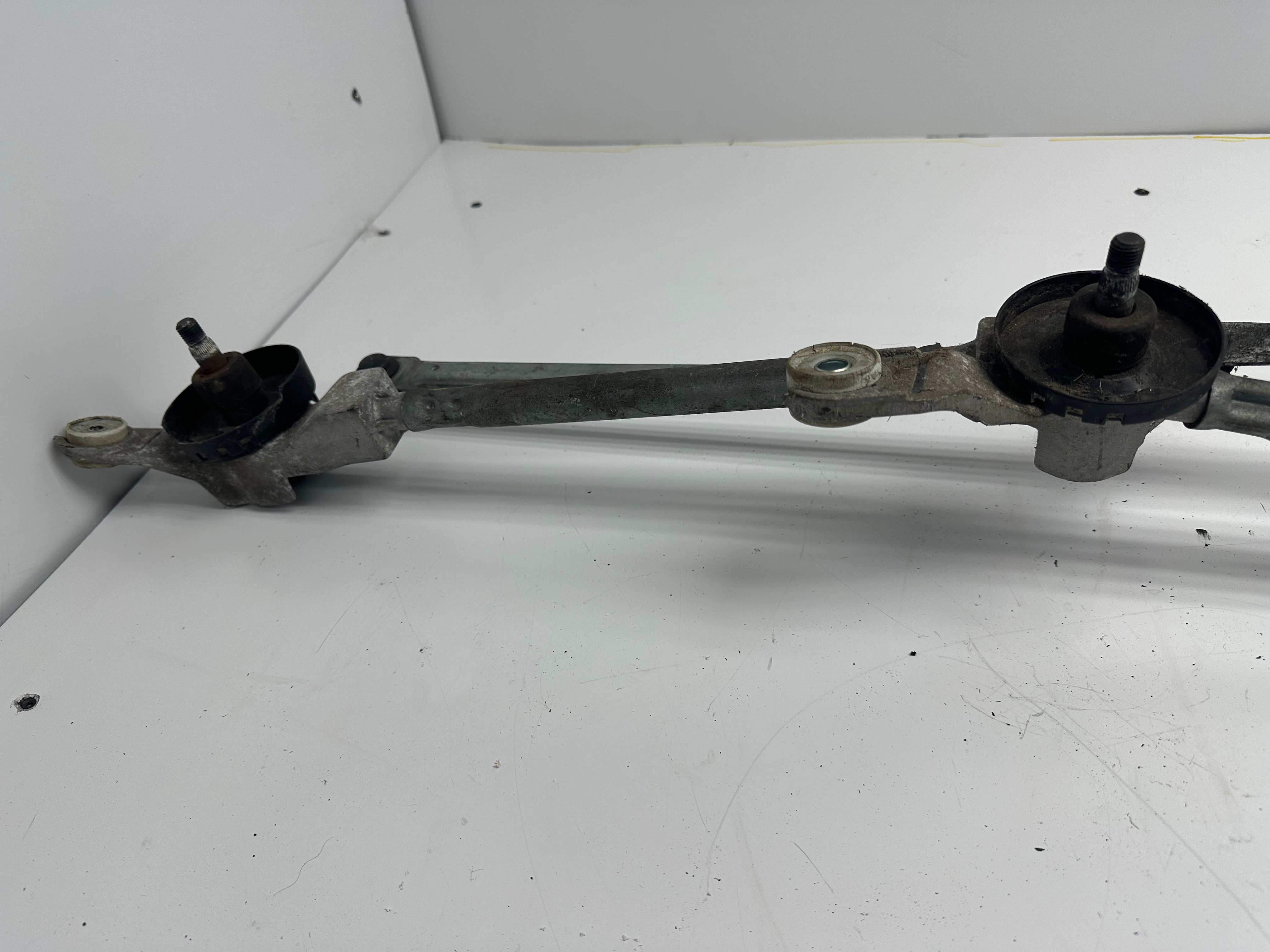 Nissan Juke Front Wiper Motor & Linkage (28800 1KE0C, W0000011243)