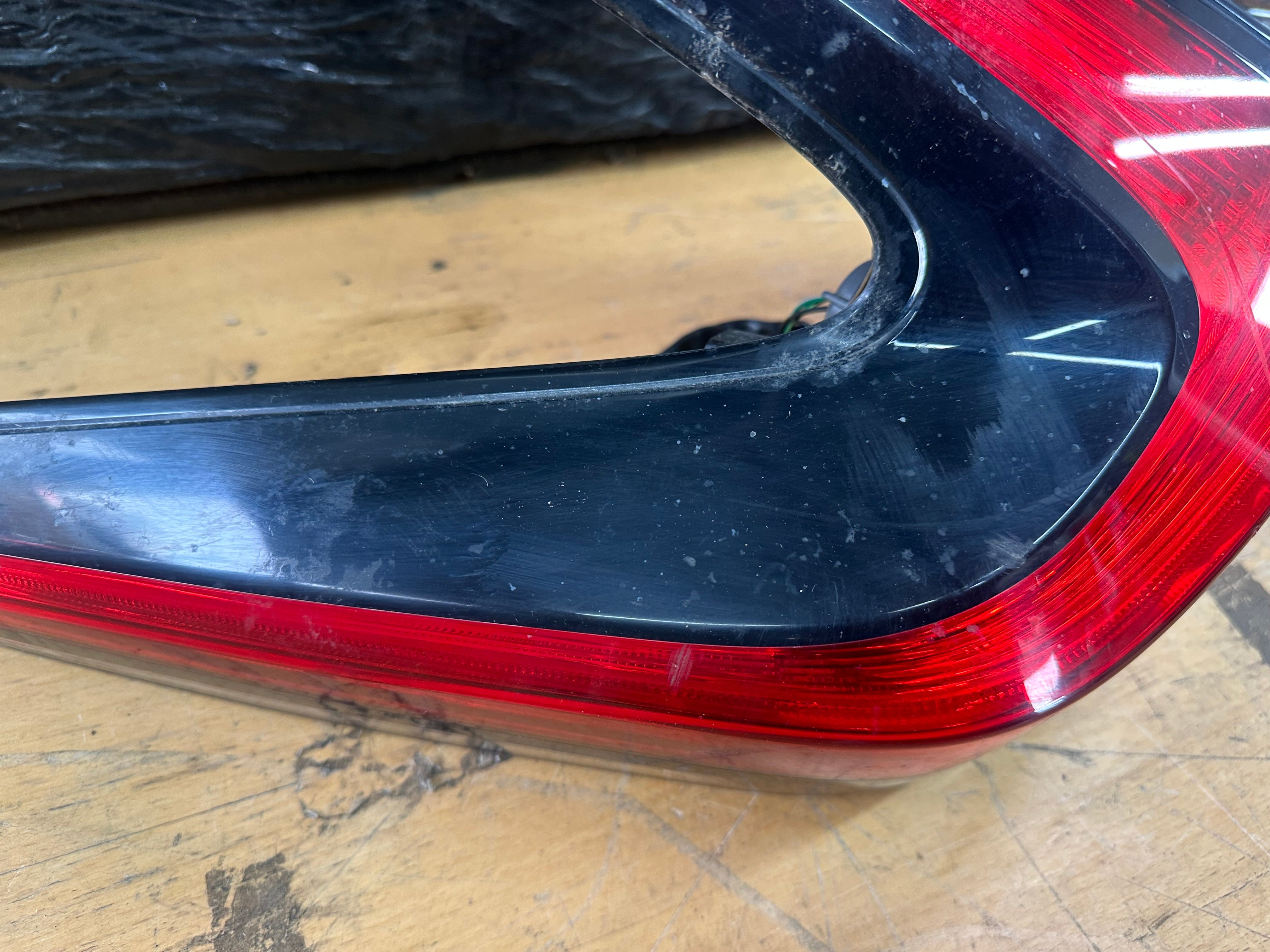 Nissan Leaf ZE1 2017–2024 Passenger Left Rear Tail Light LH (26555-5SH1A)