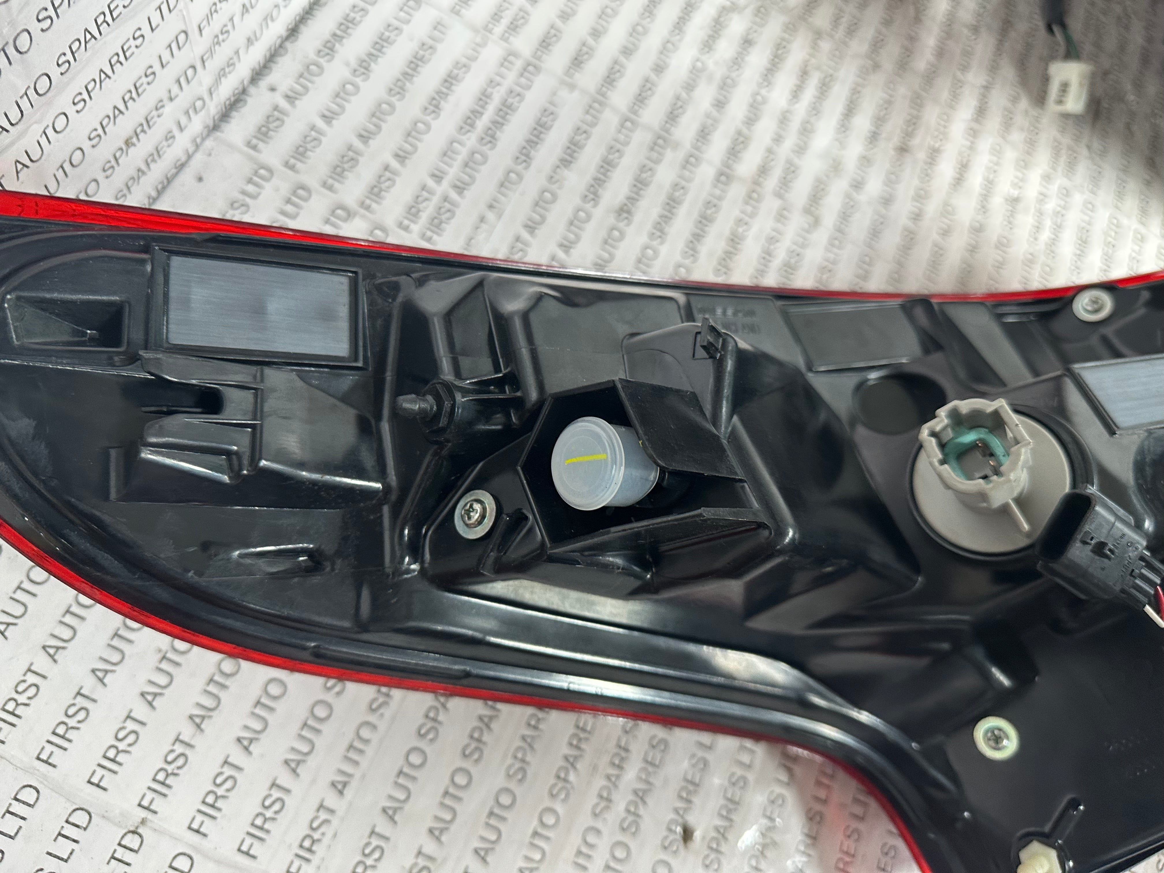 Nissan Qashqai 2019 J11 Right Rear Tail Light (26550 HV00A)