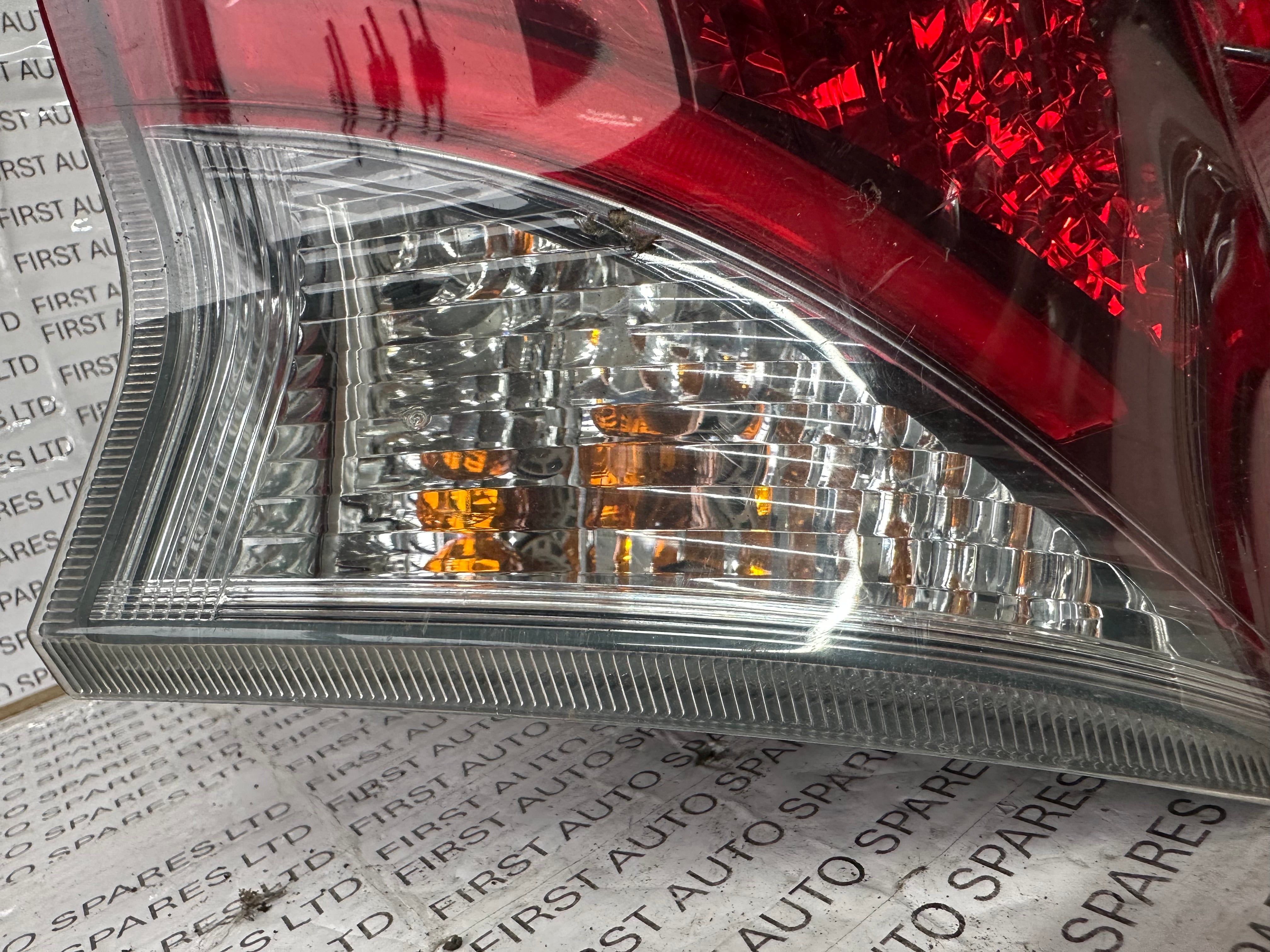 Toyota Auris Estate Right Rear Tail Light (02-353)