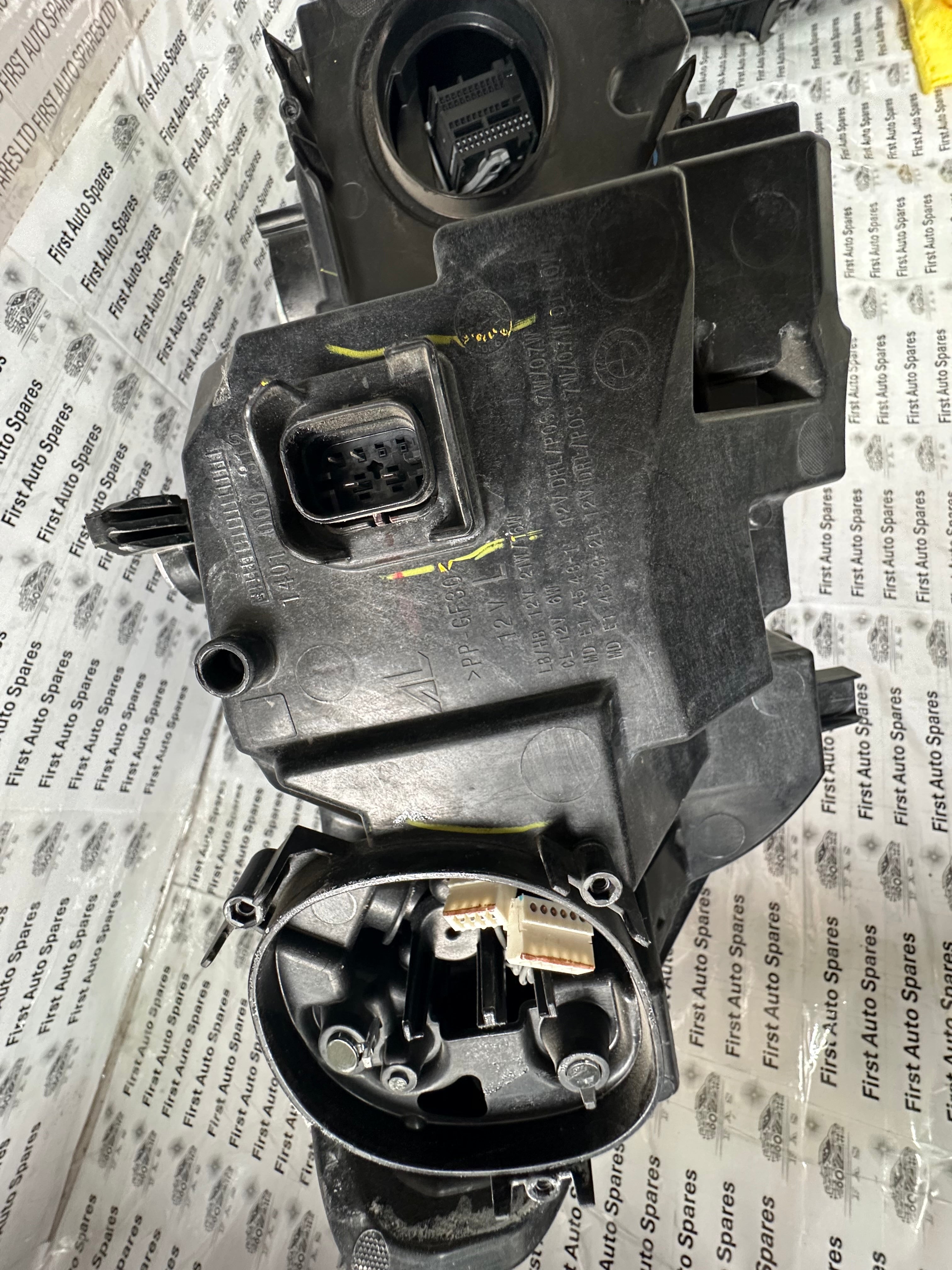 BMW G20 3 Series 330i 2019-2021 Left LED Headlight (9481719-08)