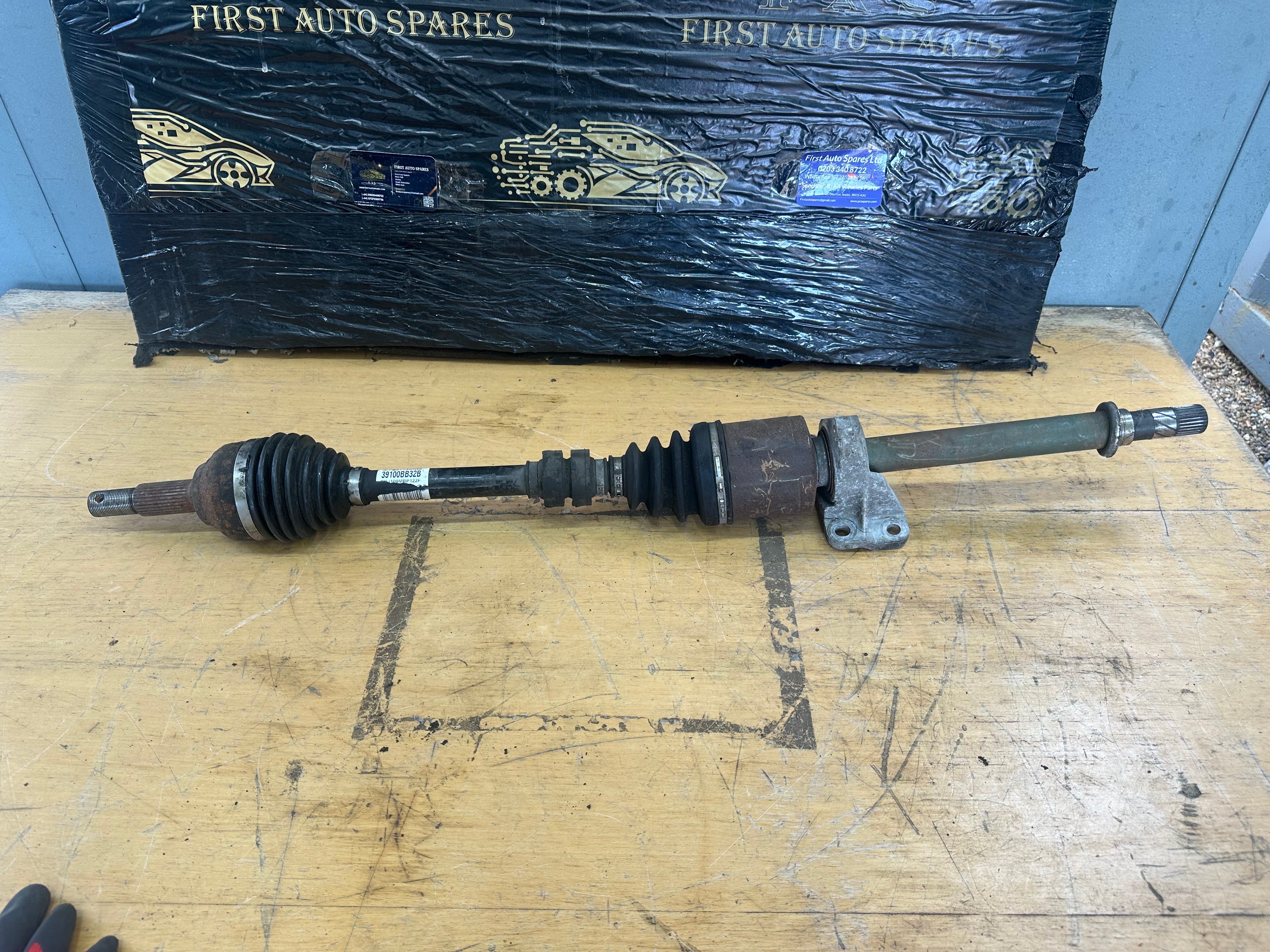 Nissan Qashqai 2013 Driveshaft Right Driver Side O/S (39100BB32B) (EBJ100MBP122F)