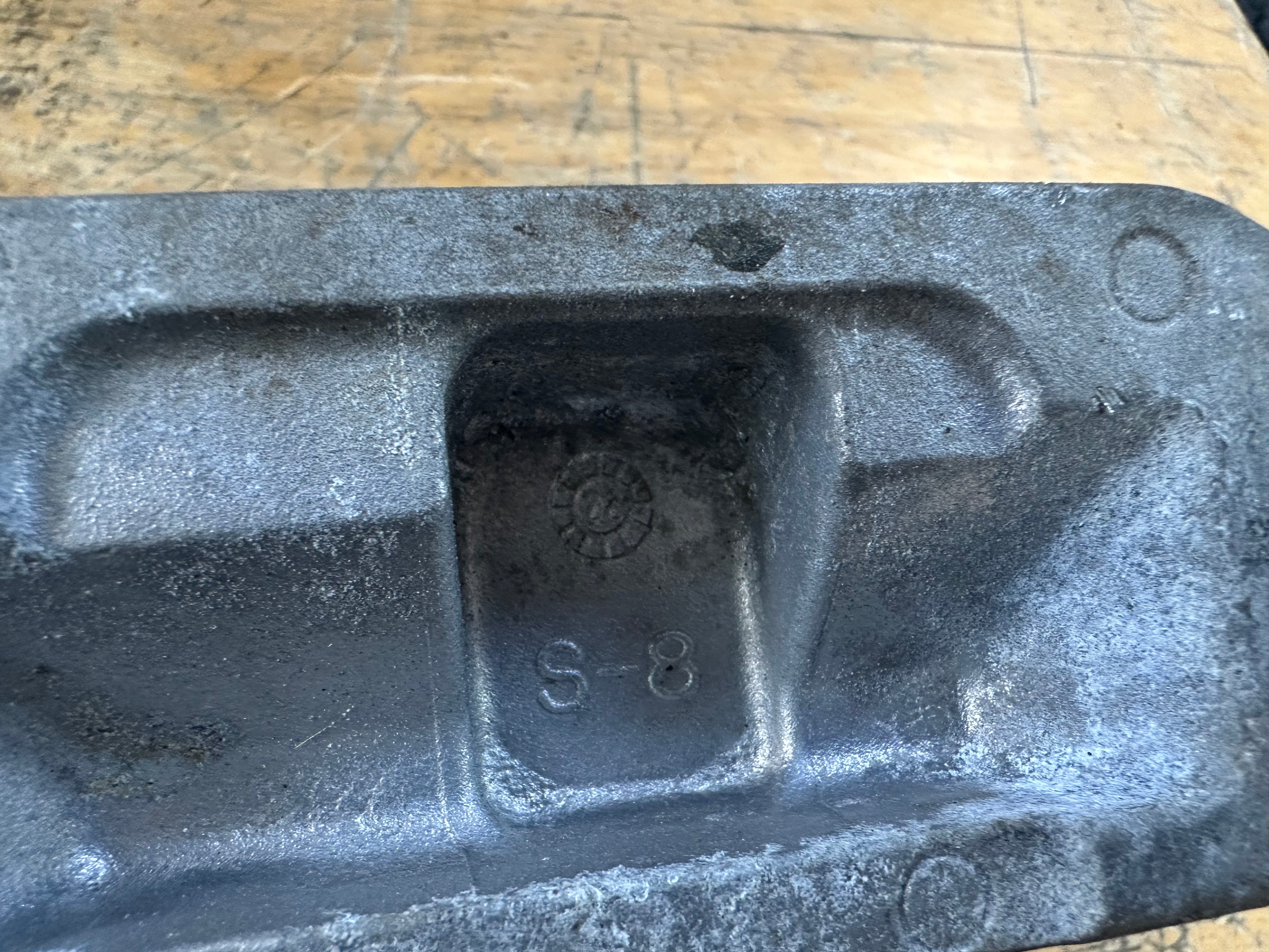 Toyota RAV4 Dynamic 2018–2022 2.5 Hybrid Left N/S Passenger Engine Mount