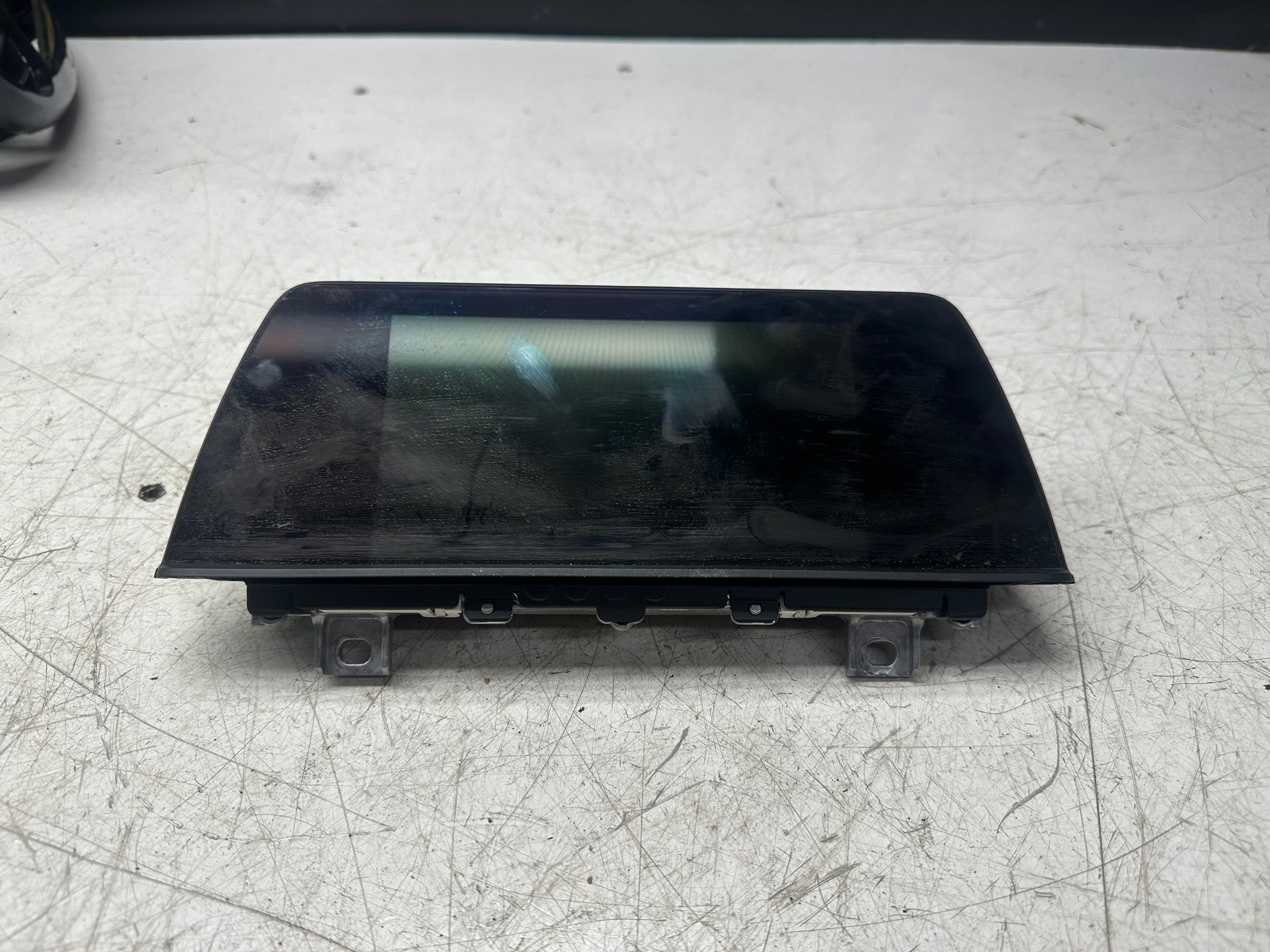 BMW 1 Series F21 Display Screen 9322122-08 – 2015–2019