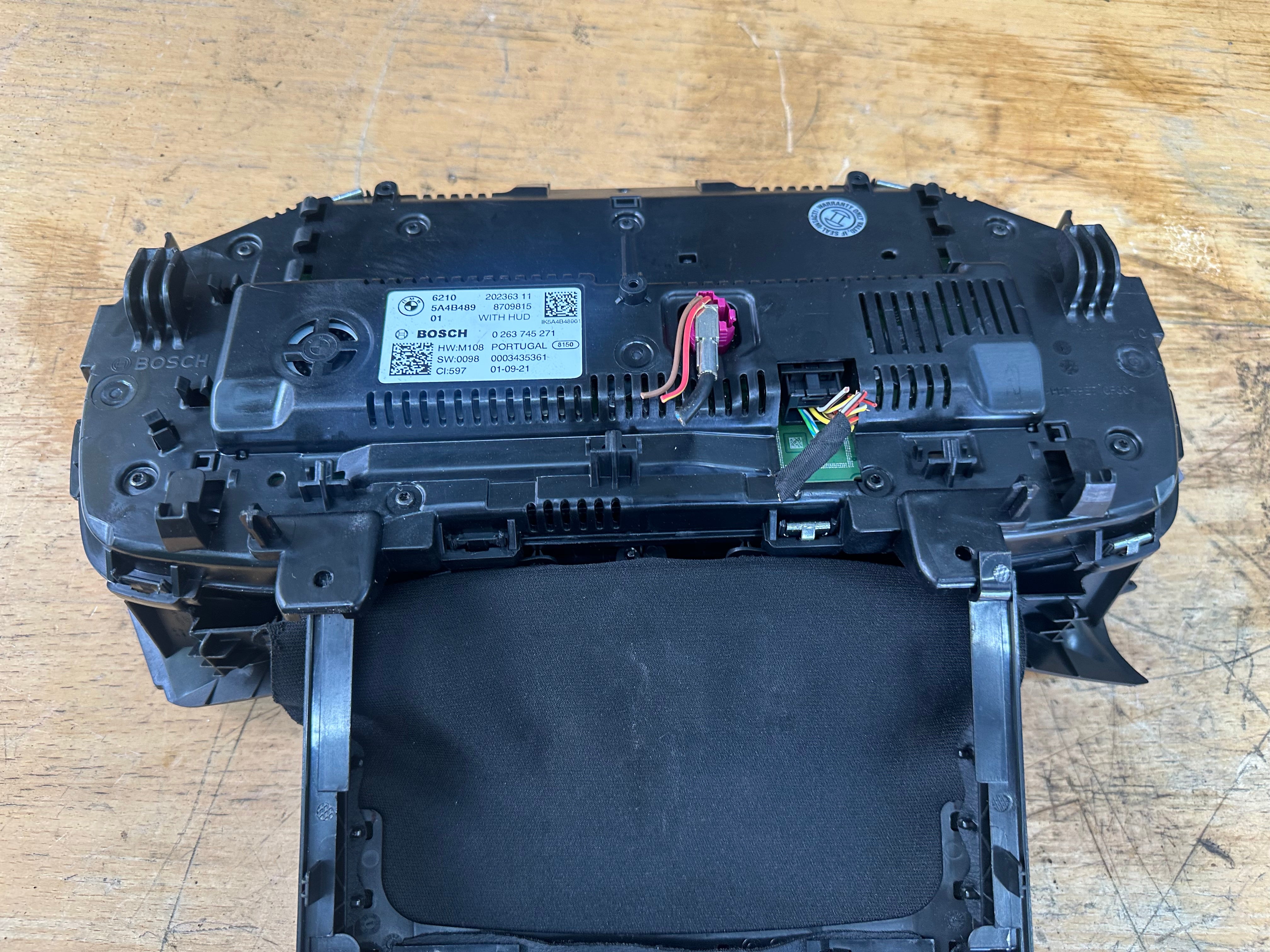 BMW G Series Instrument Cluster Speedometer with HUD (5A4B489) (8709815)