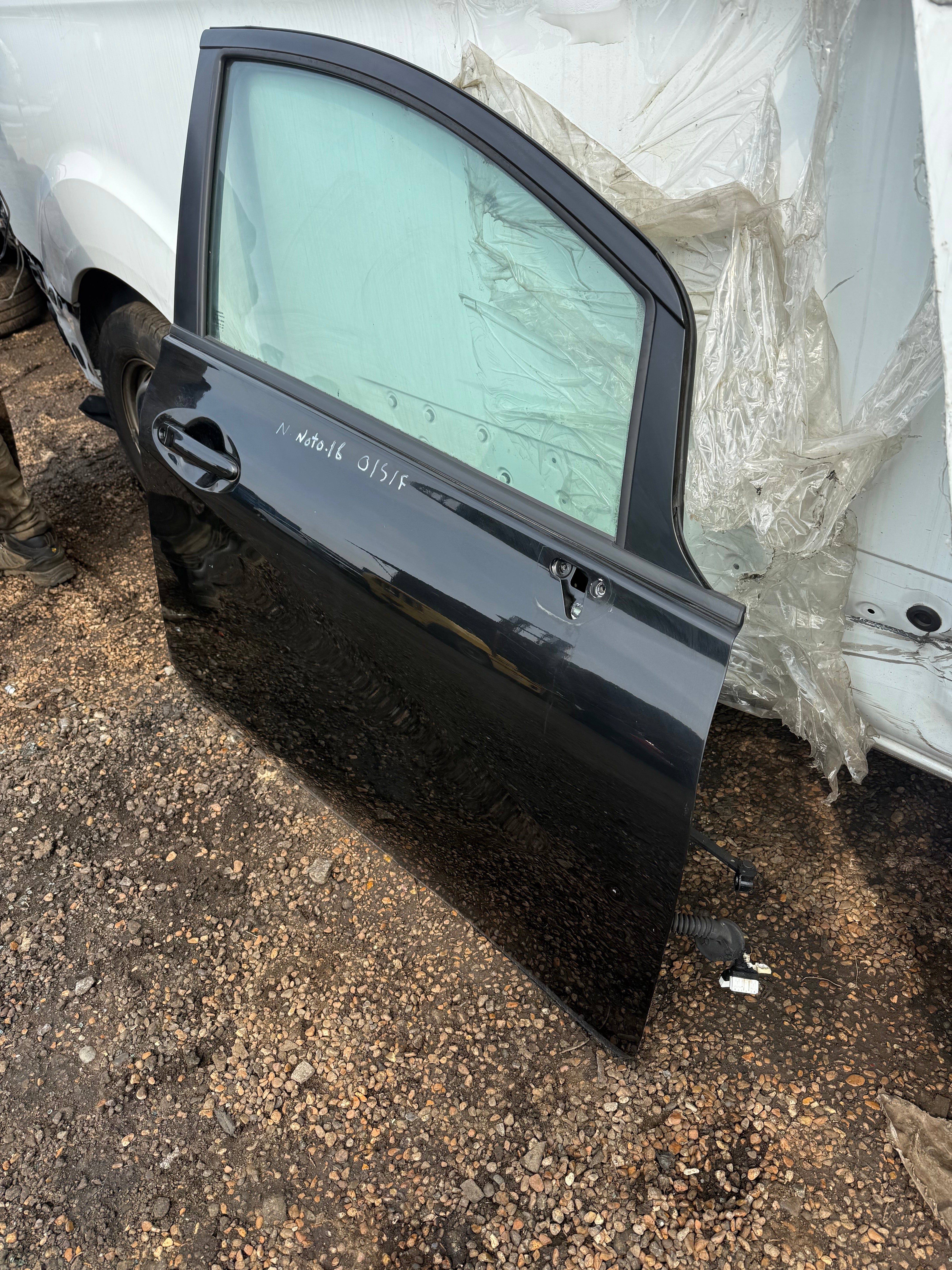 Nissan Note 2016 Right Front Door