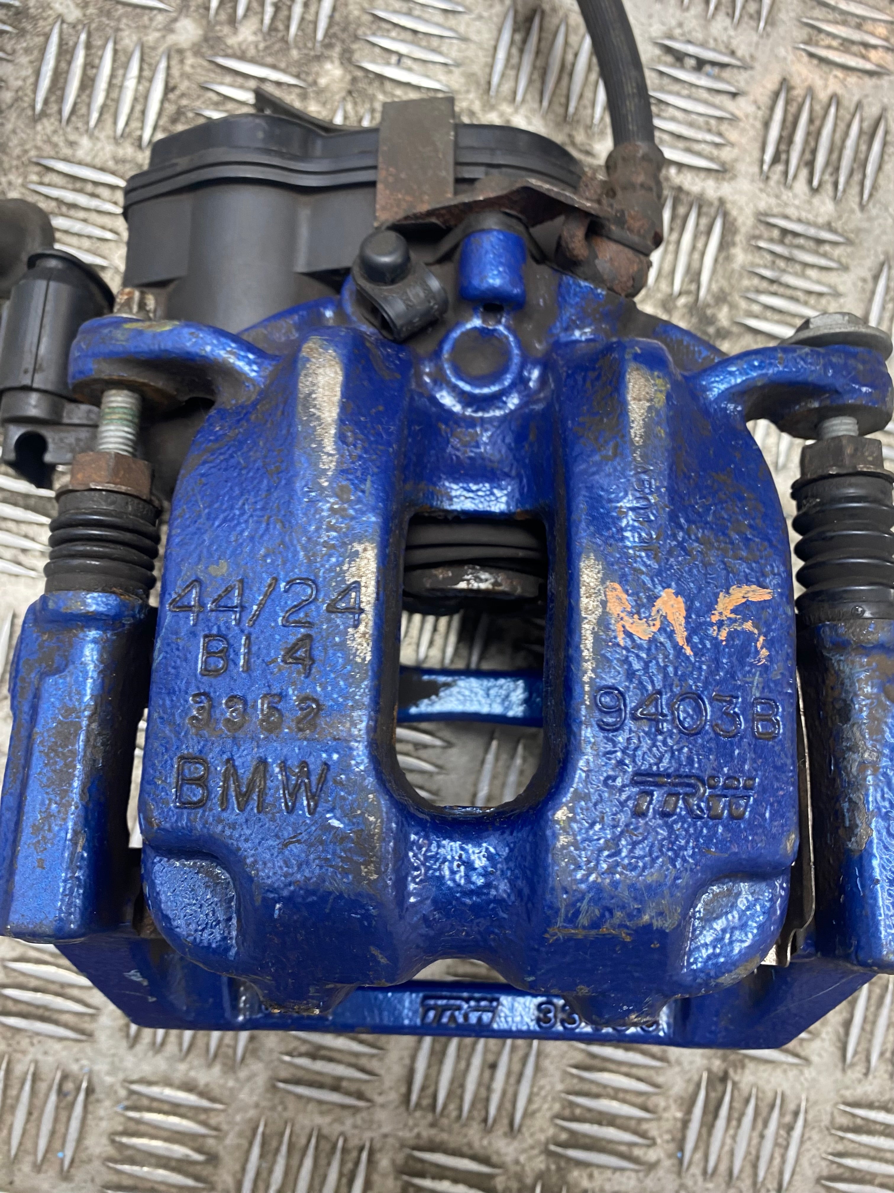 BMW 3 Series & 5 Series G20/G30 Rear Right Brake Caliper – 2021 (524078)
