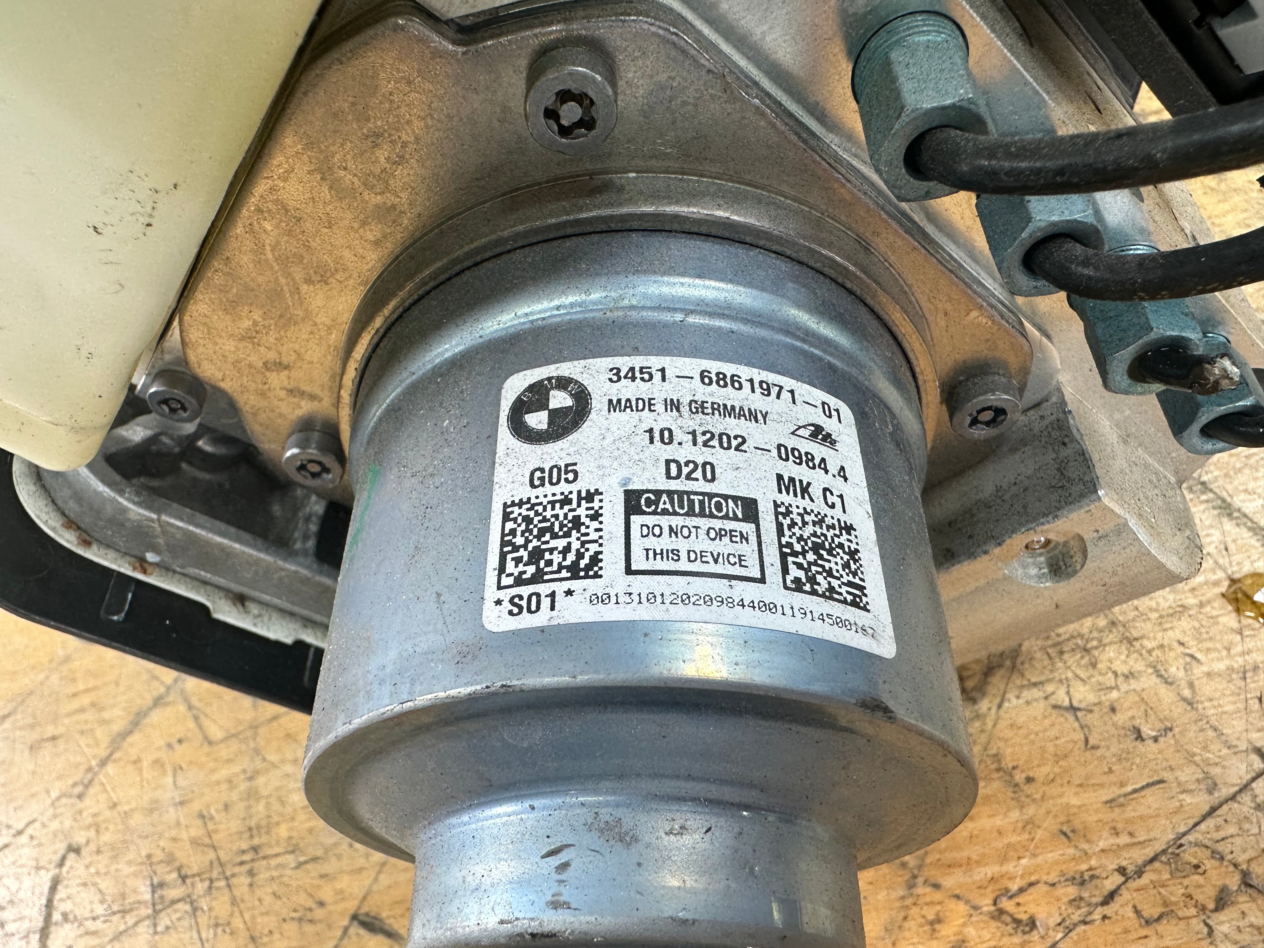 BMW X5 G05 2019 ABS Pump & Brake Tank (6861971) (6861972) (10.0964-0894.3)