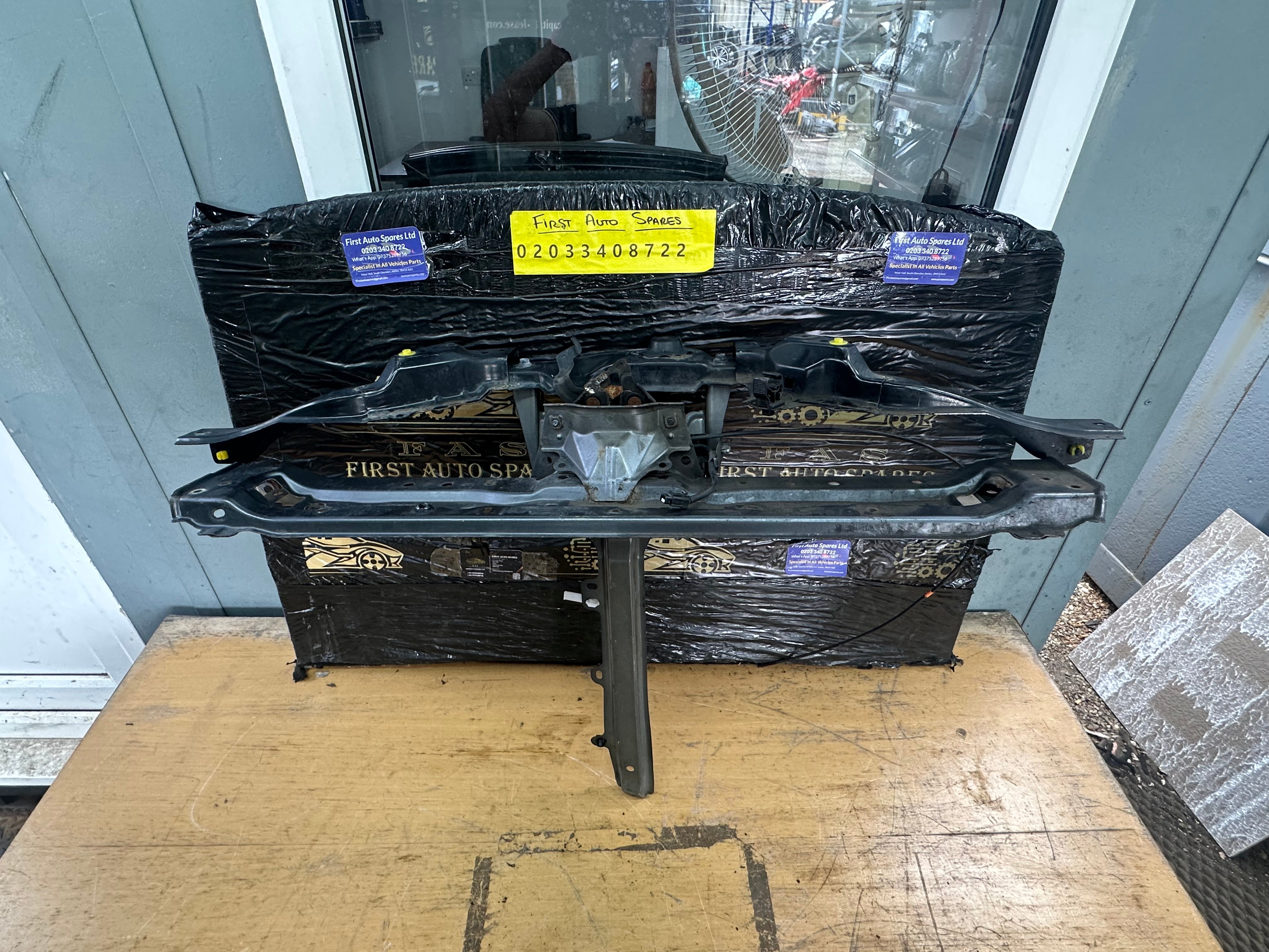 Toyota C-HR 2019 Front Top Slam Panel