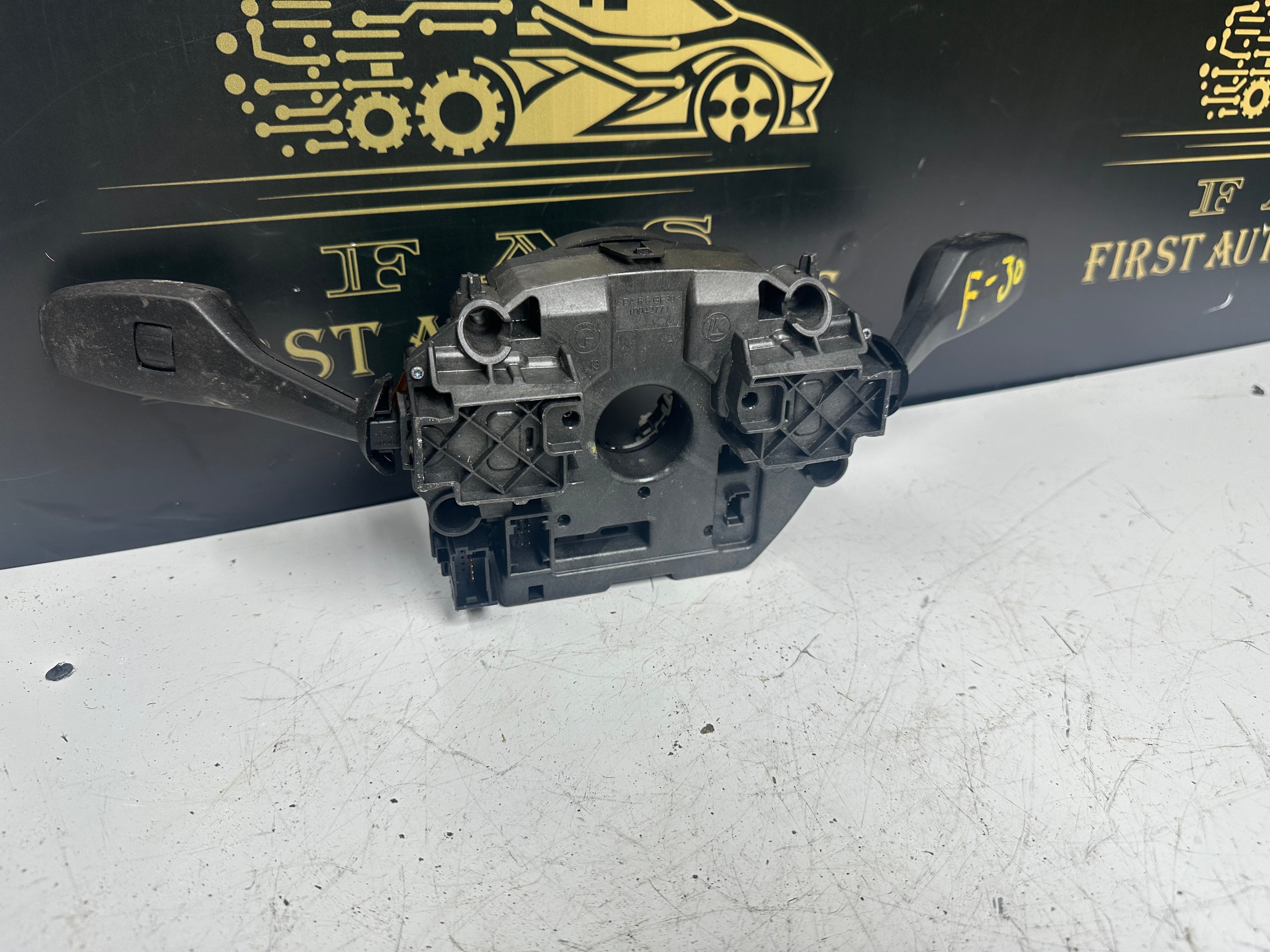 BMW 3 Series F30 320d Squib / Wiper Stalk Switch (9351140-01) (10112143-00)
