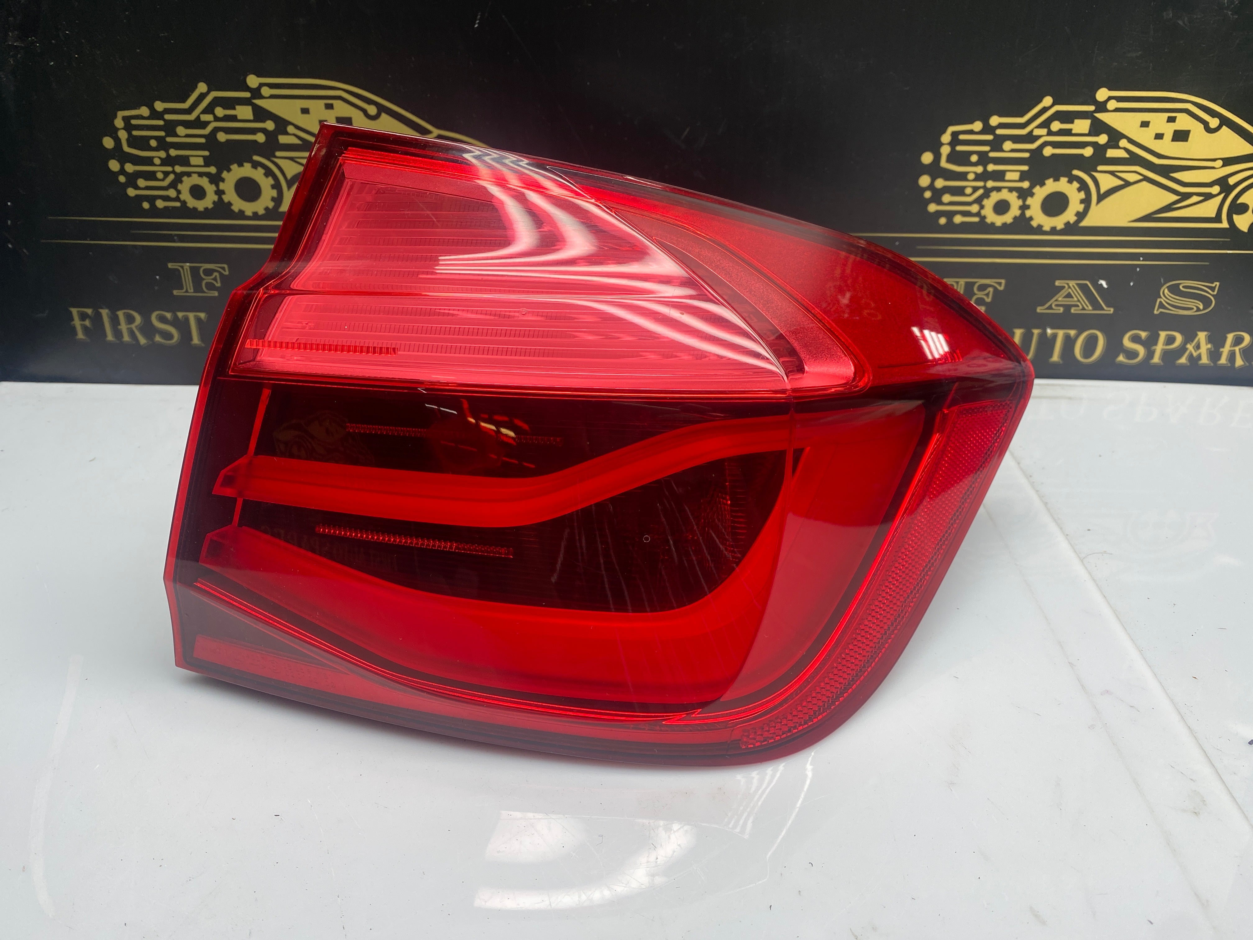 BMW 3 Series F30 LCI Tail Light – 2015–2019 Driver Side