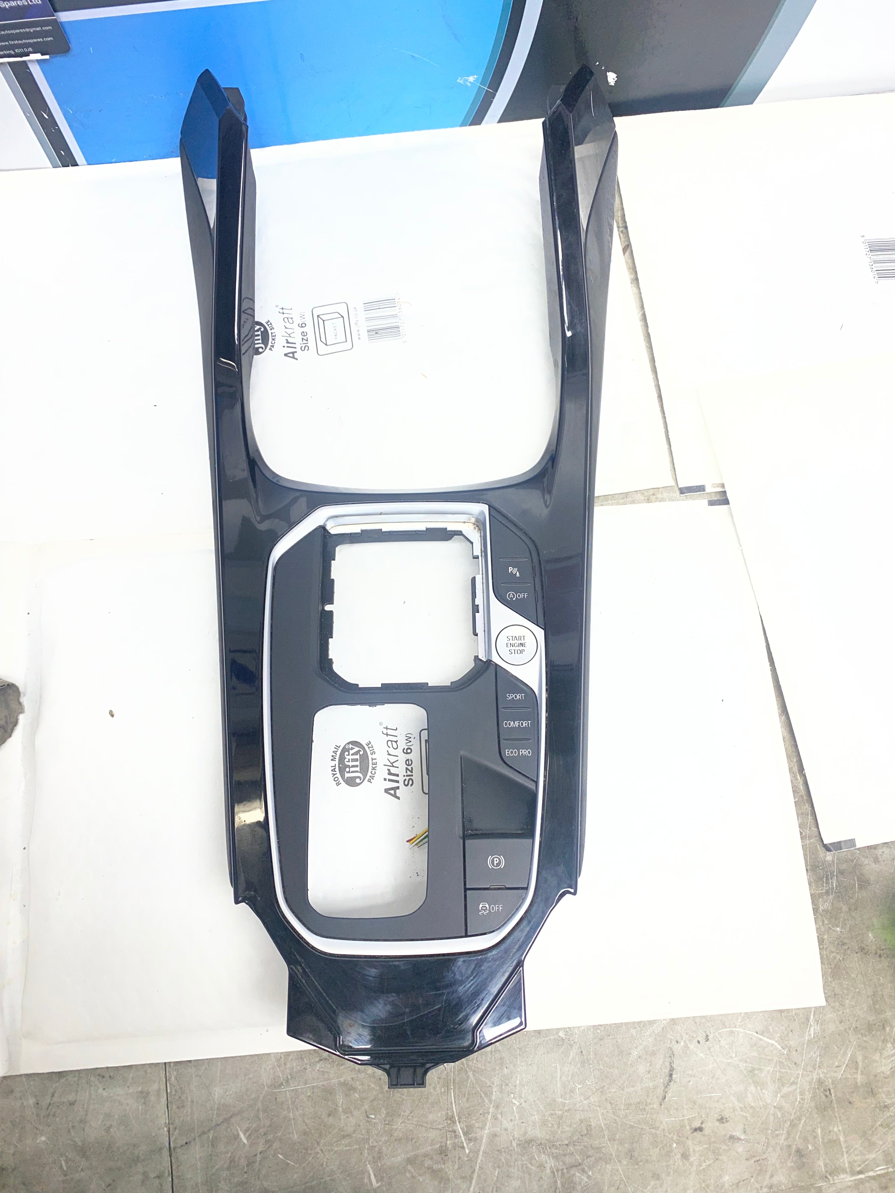 BMW F40 Console Centre Trim With Buttons – 2019–2024