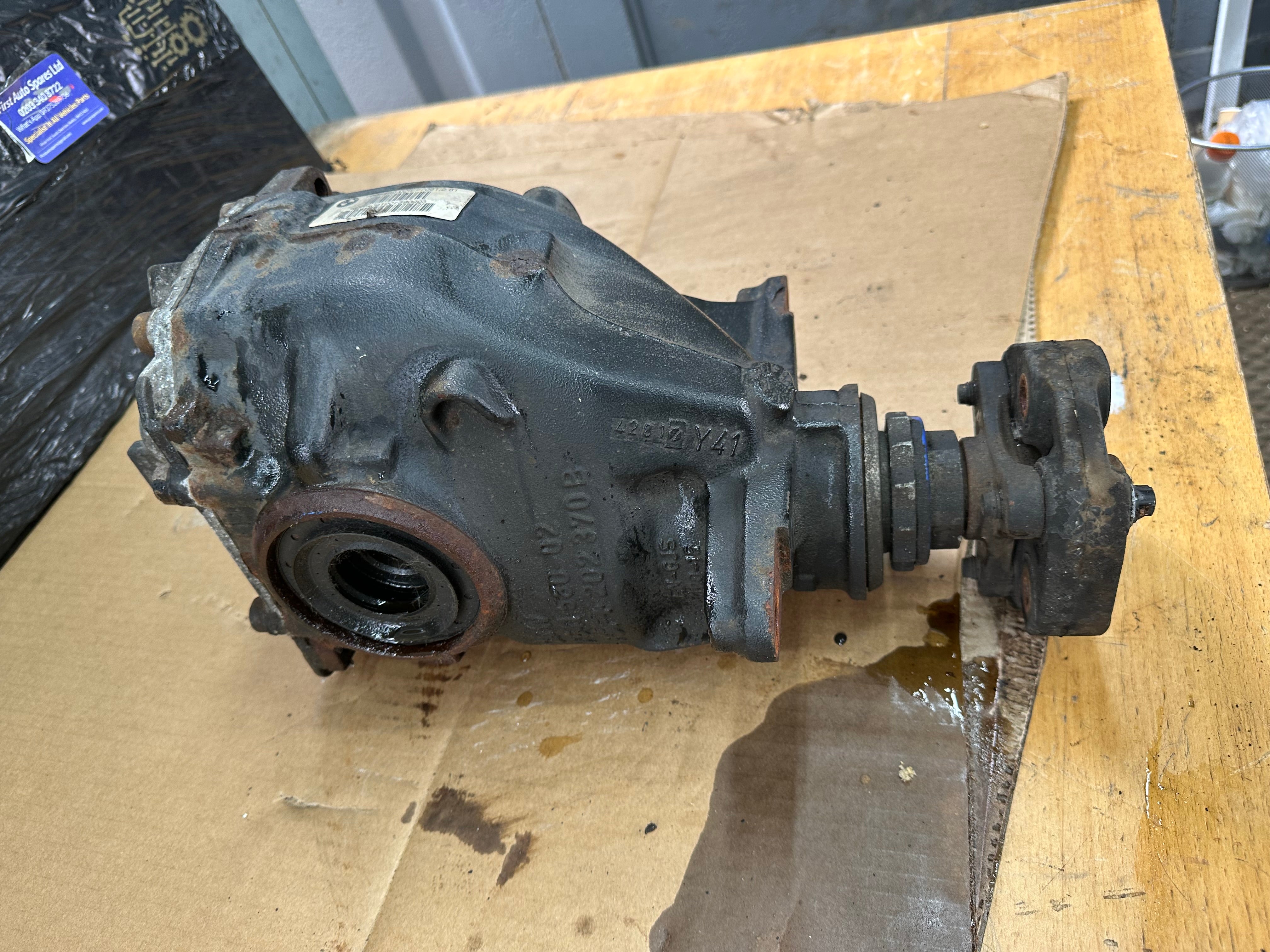 BMW 3 Series F30 F31 316D Rear Differential Diff Ratio 2:81 (7605589-02)