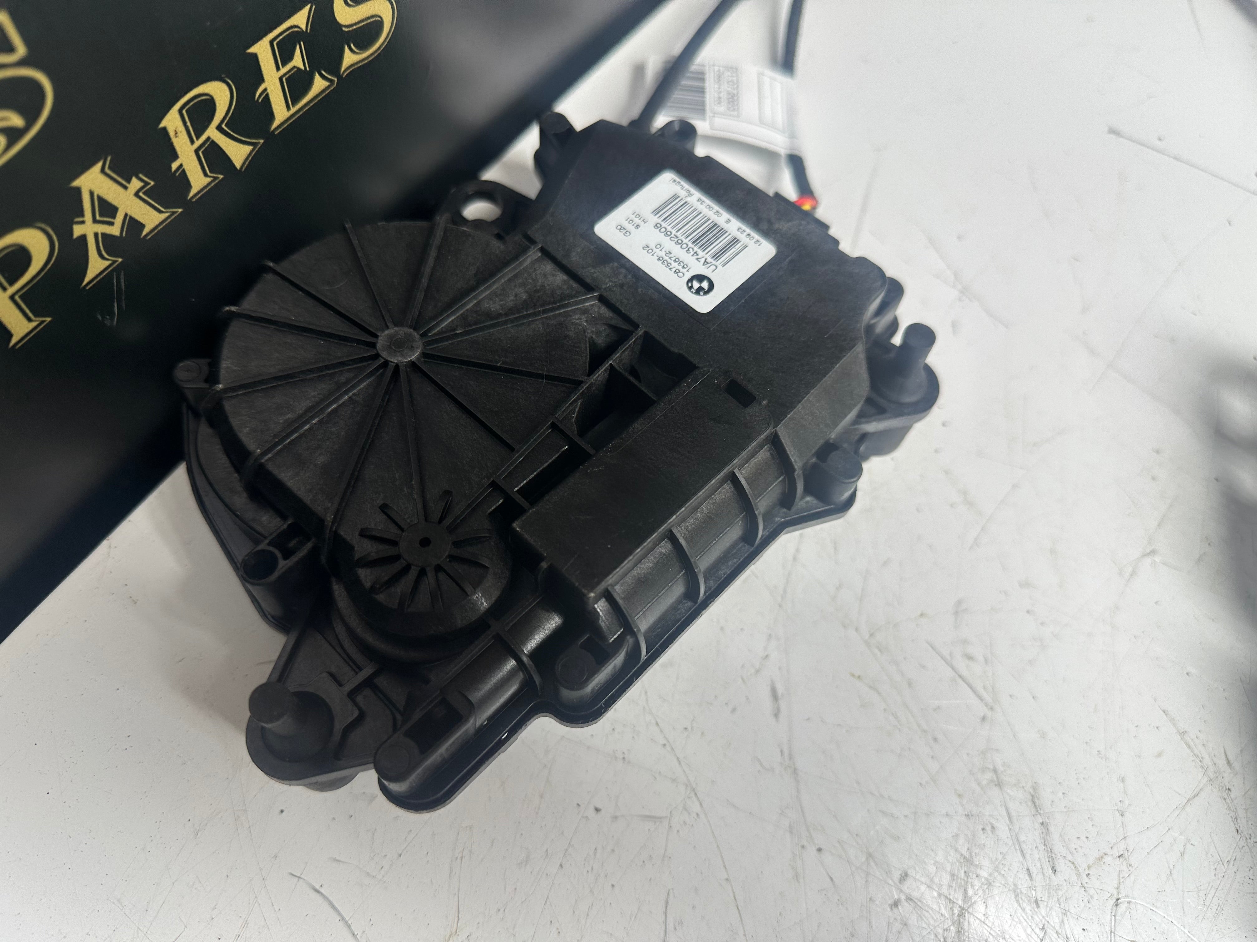 BMW 3 Series G20 G21 2023 Electric Bootlid Lock Actuator (C55213-100) (UA743062608) (D40983-107) (UK744101412)