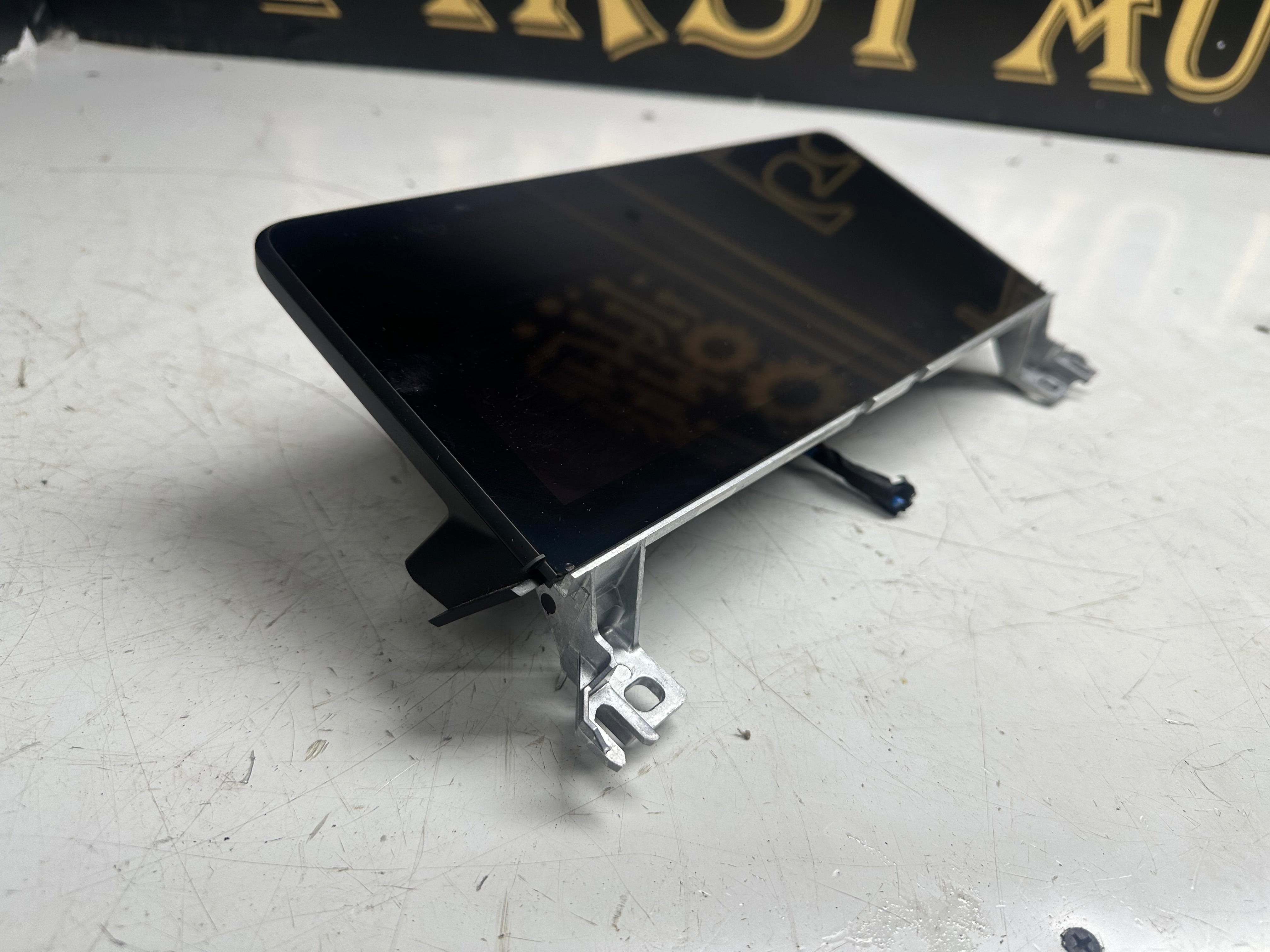 BMW X3 G01 F97 Navigation Touch Screen Display (5A42088 02) (236211 10)