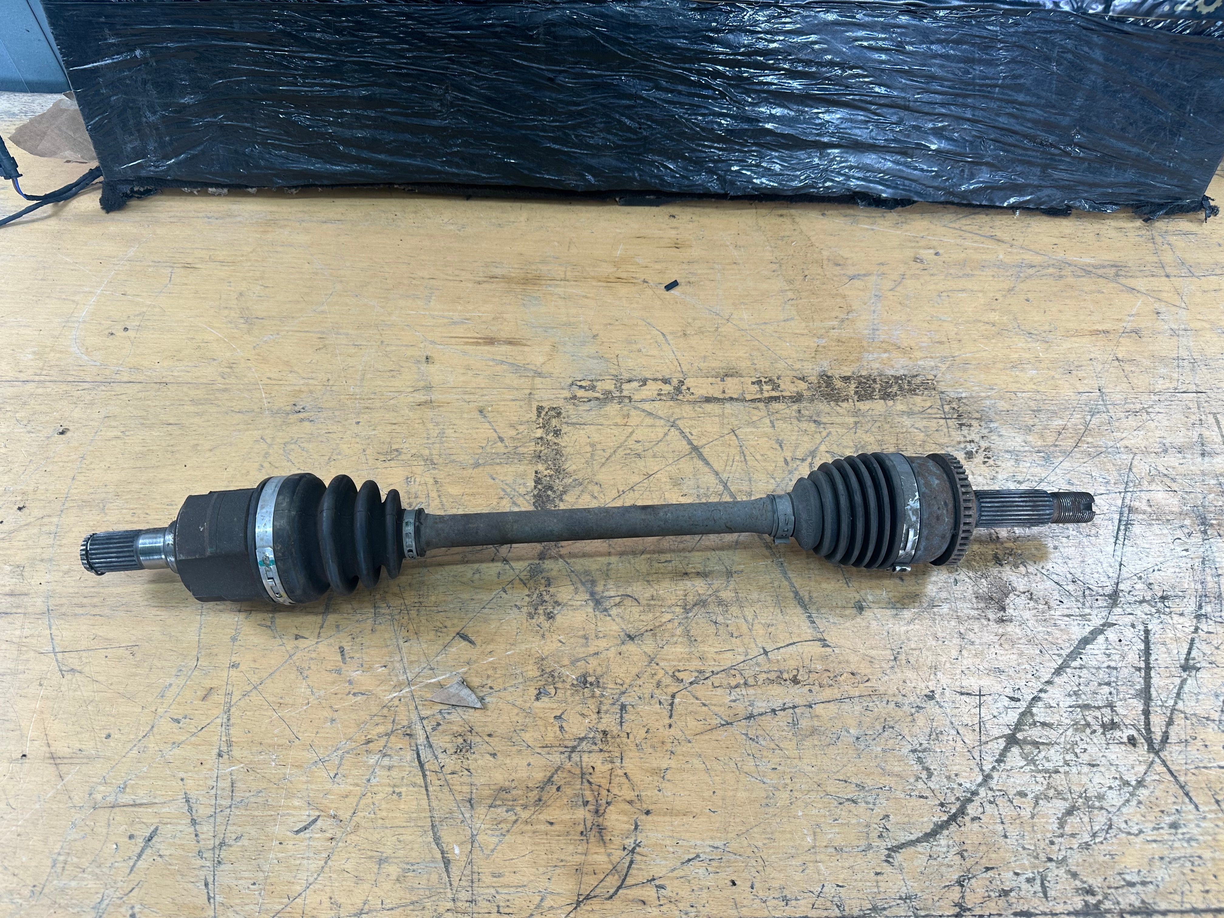 Hyundai i10 Front Left Passenger Side N/S/F Driveshaft (7155-029)