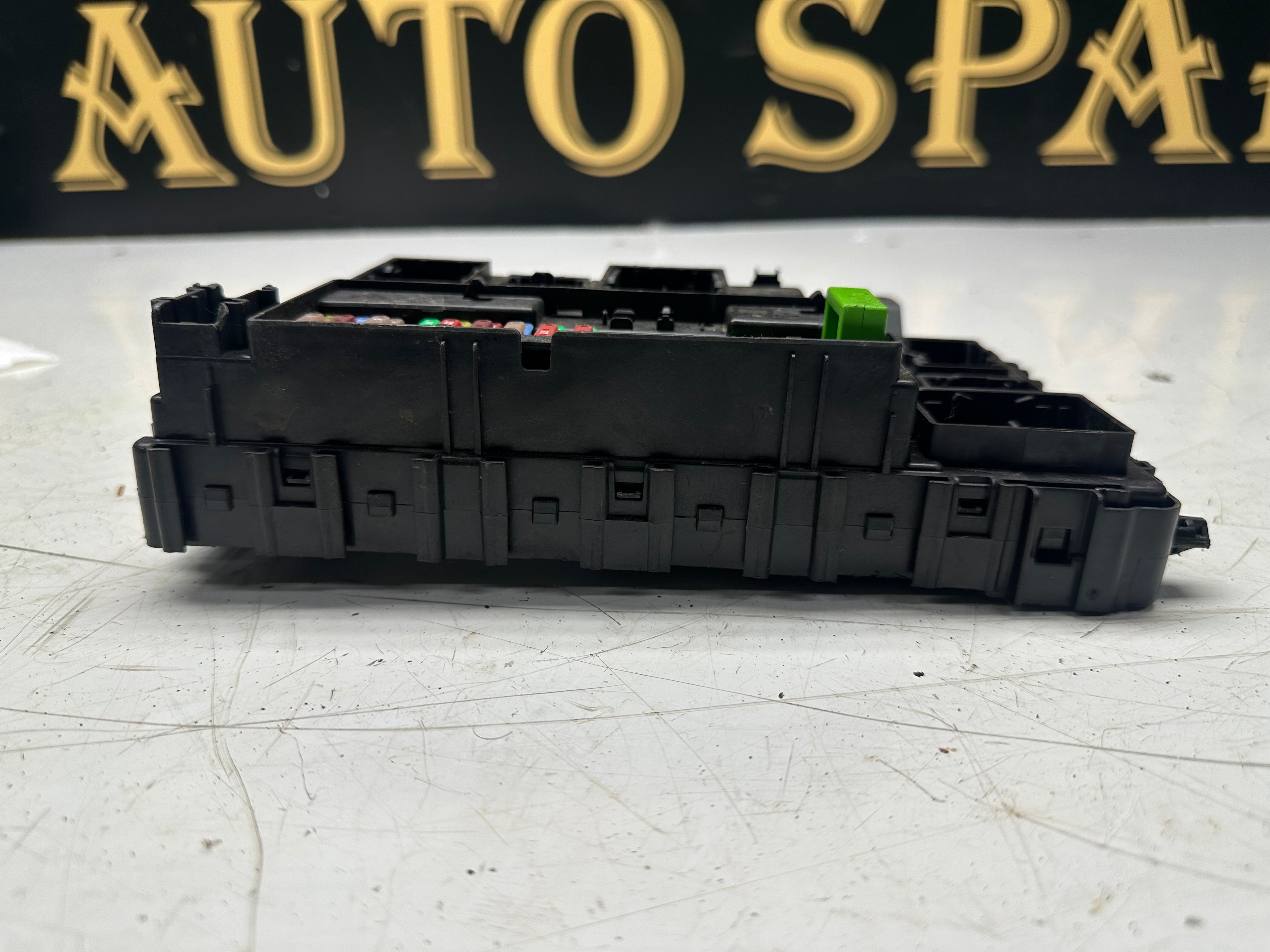 Ford Transit Custom Transit MK8 BCM Body Control Module Fuse Box (JK2T-15604-FAE)