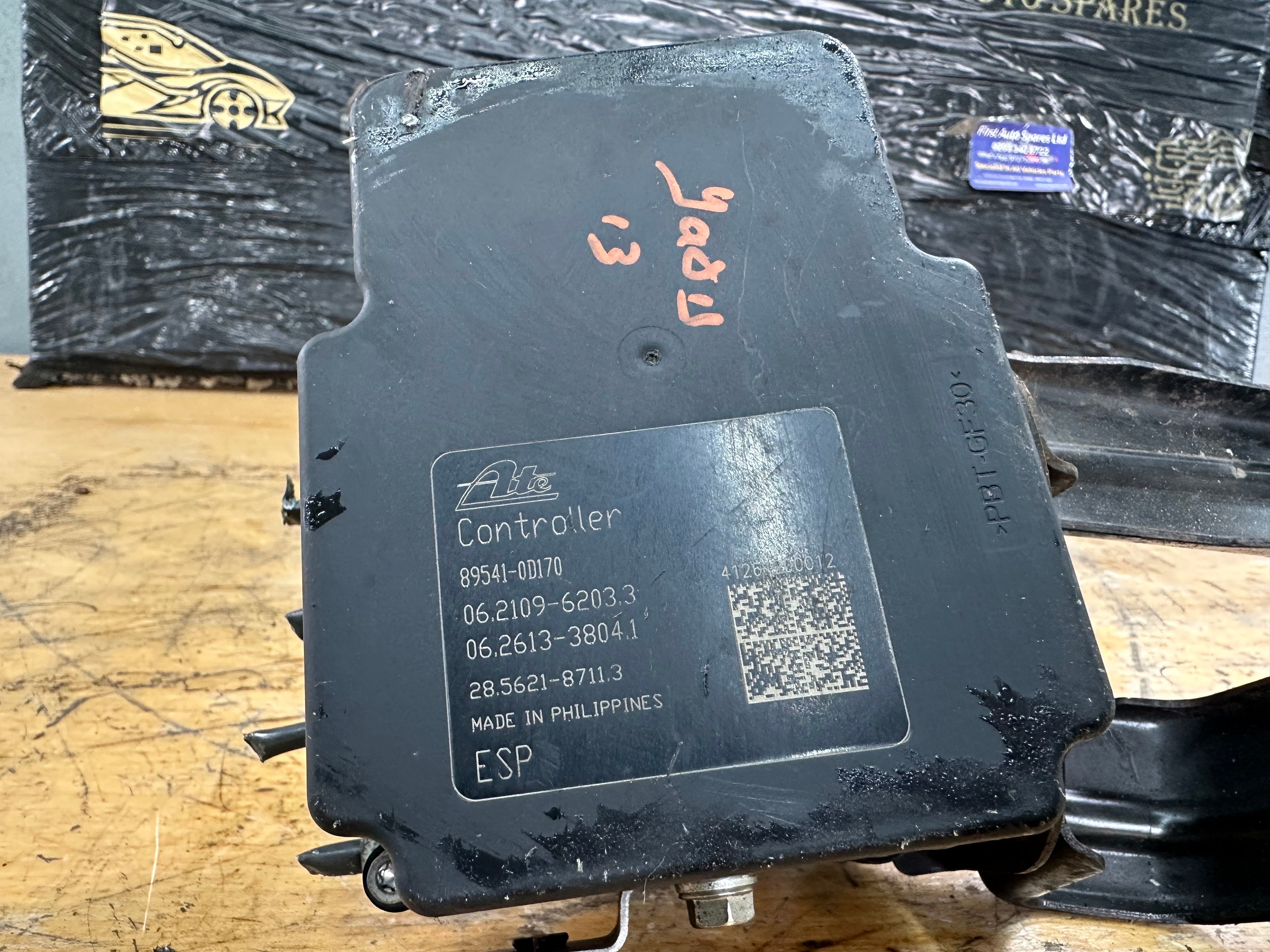 Toyota Yaris 2013 Mk3 ABS Pump (44540-0D100) (89541-0D170)