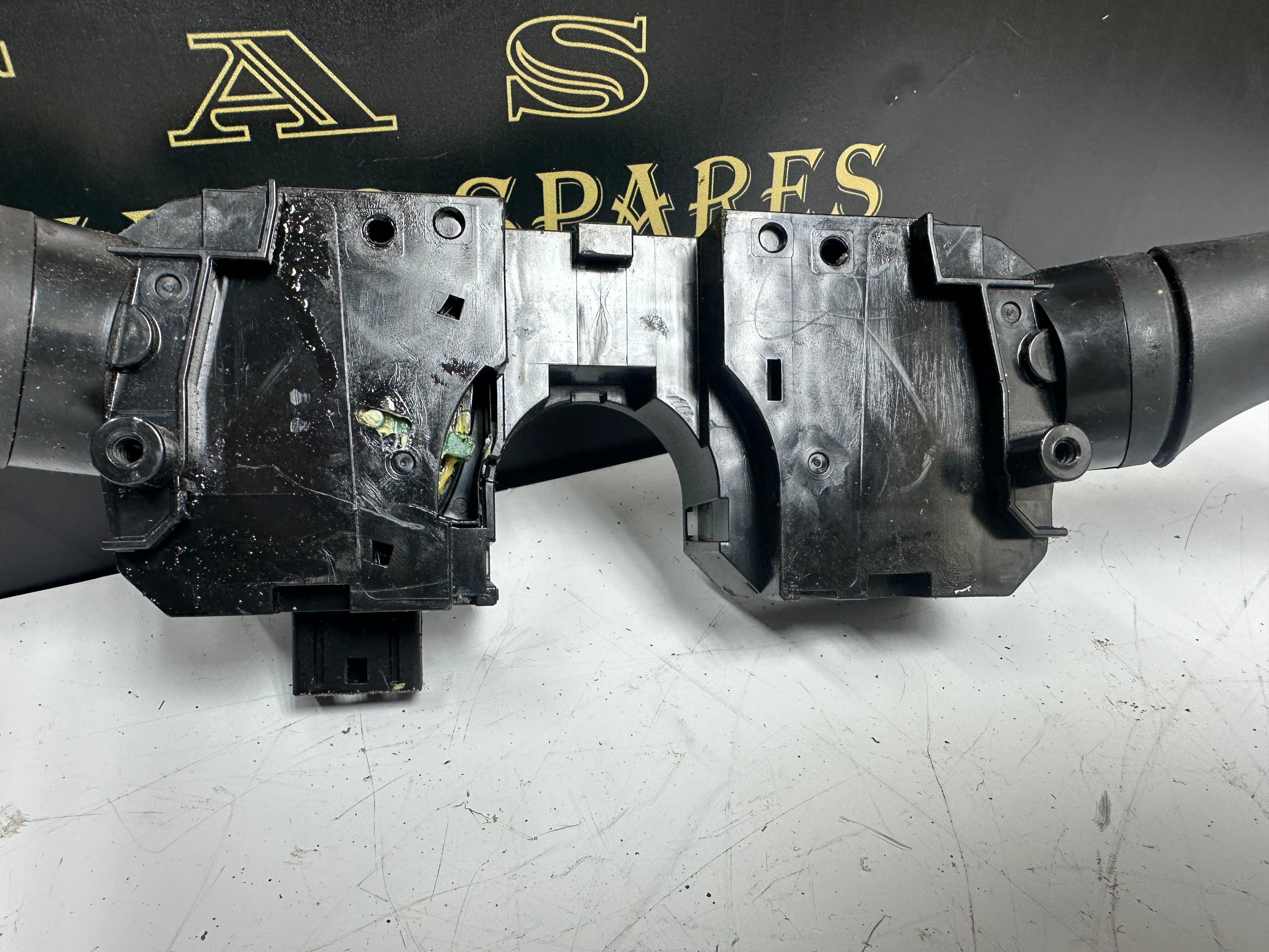 Nissan Micra Turn Signals Control / Indicator Wiper Stalk Switch (NILES14AM0)