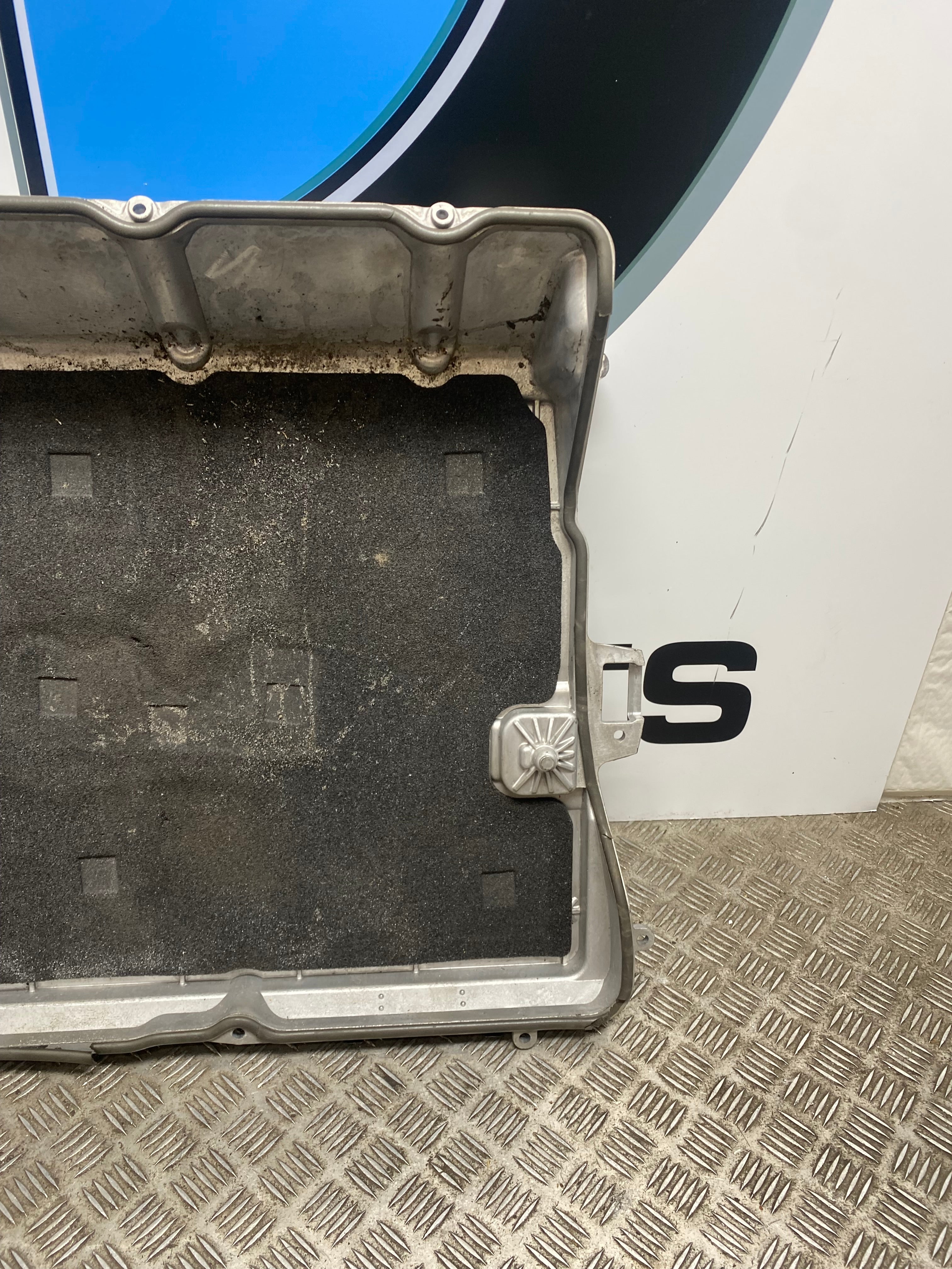 BMW 5 Series G30 Fuel Tank Cover Panel – 2017–2023