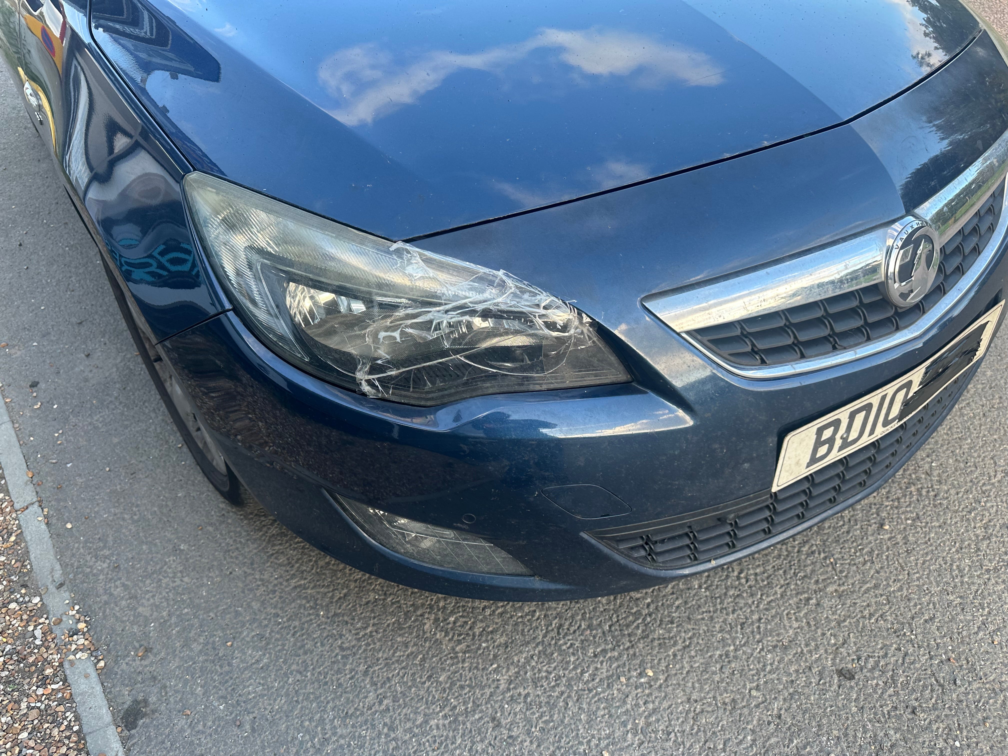 Vauxhall Astra SRi CDTi 2010 For Parts or Full Vehicle Sale (Price For A Wheel Nut Only)