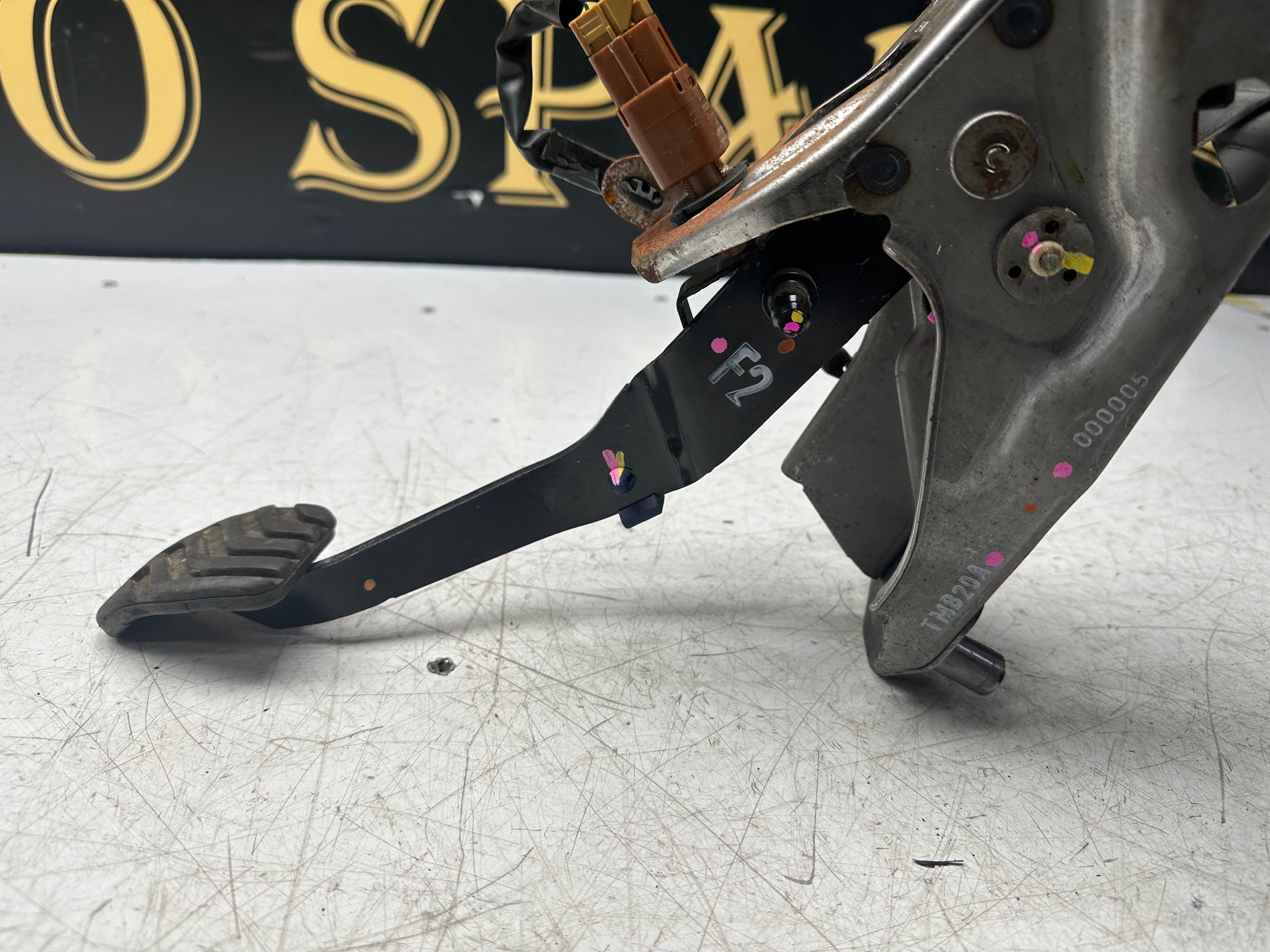 Nissan Micra 2016–2023 Clutch Pedal Assembly Mechanism