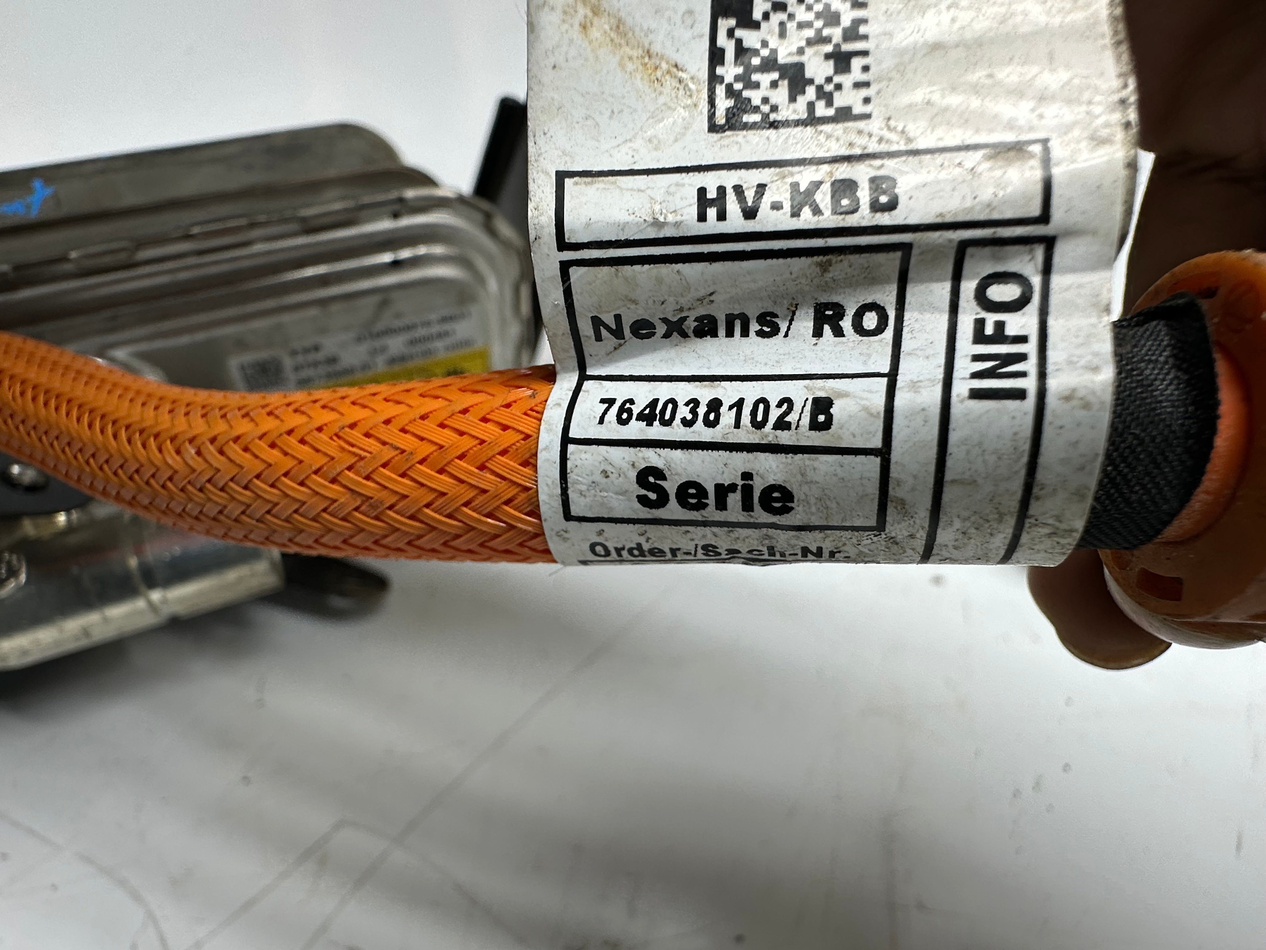 BMW 3 Series G20 G21 Hybrid Battery Auxiliary Heater Coolant (9873688-01)