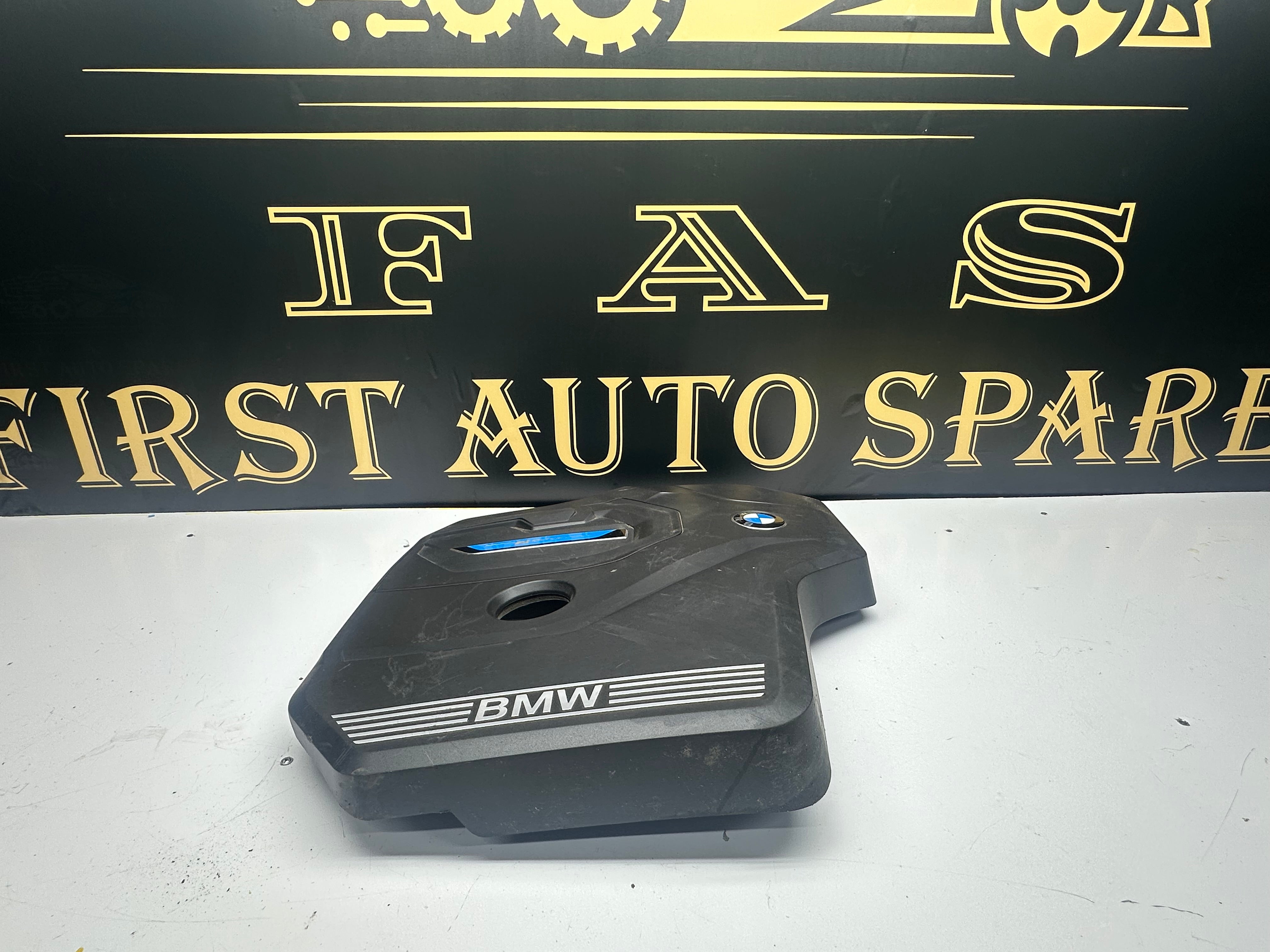 BMW 3 G20 G80 G28 Engine Cover 330e Plug-In Hybrid (19183210) (11148676204)