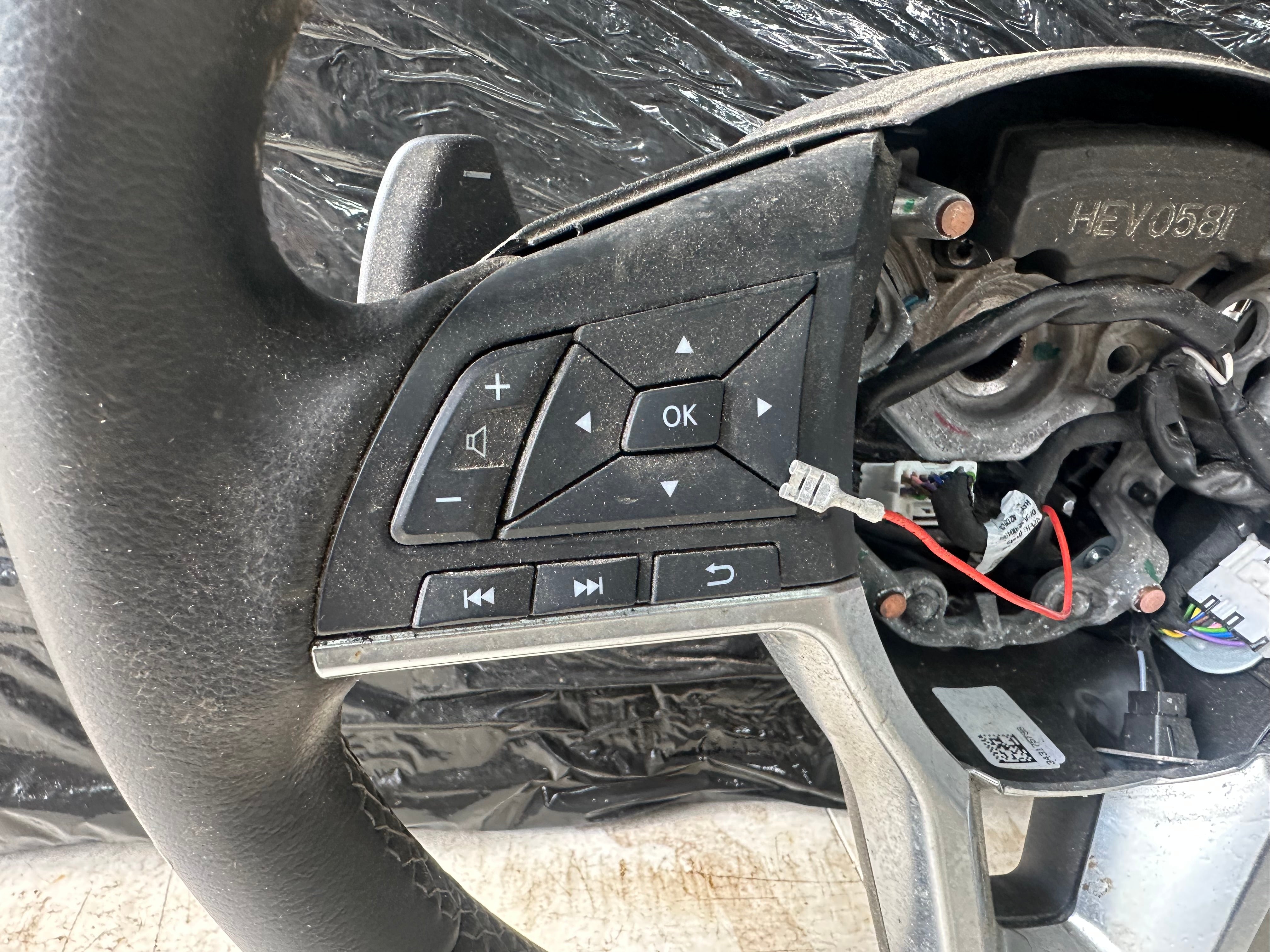 Nissan Juke F16 2023 Steering Wheel Leather (484306PH1C)
