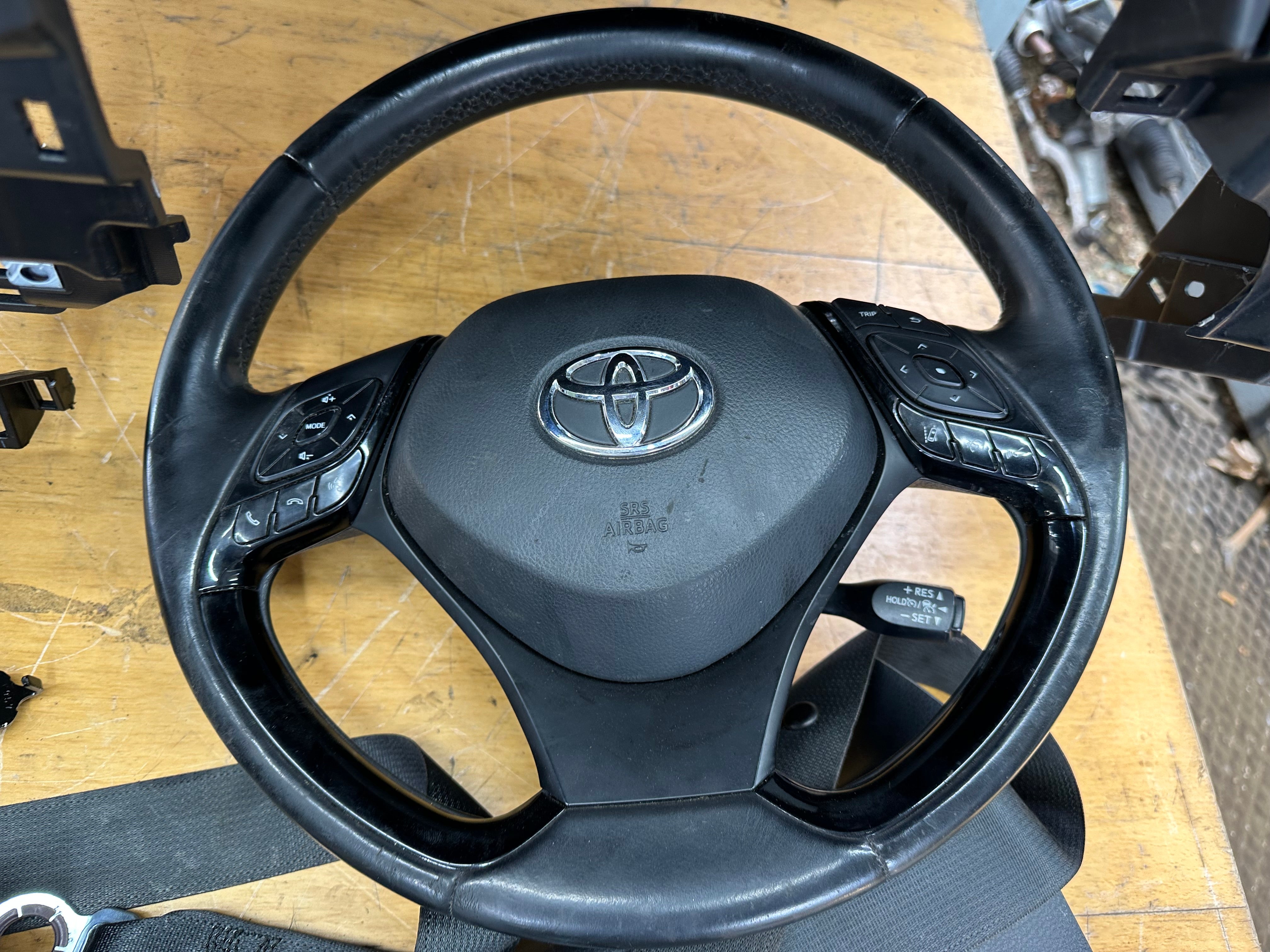 Toyota C-HR 2020 Complete Airbag Kit with Steering Wheel