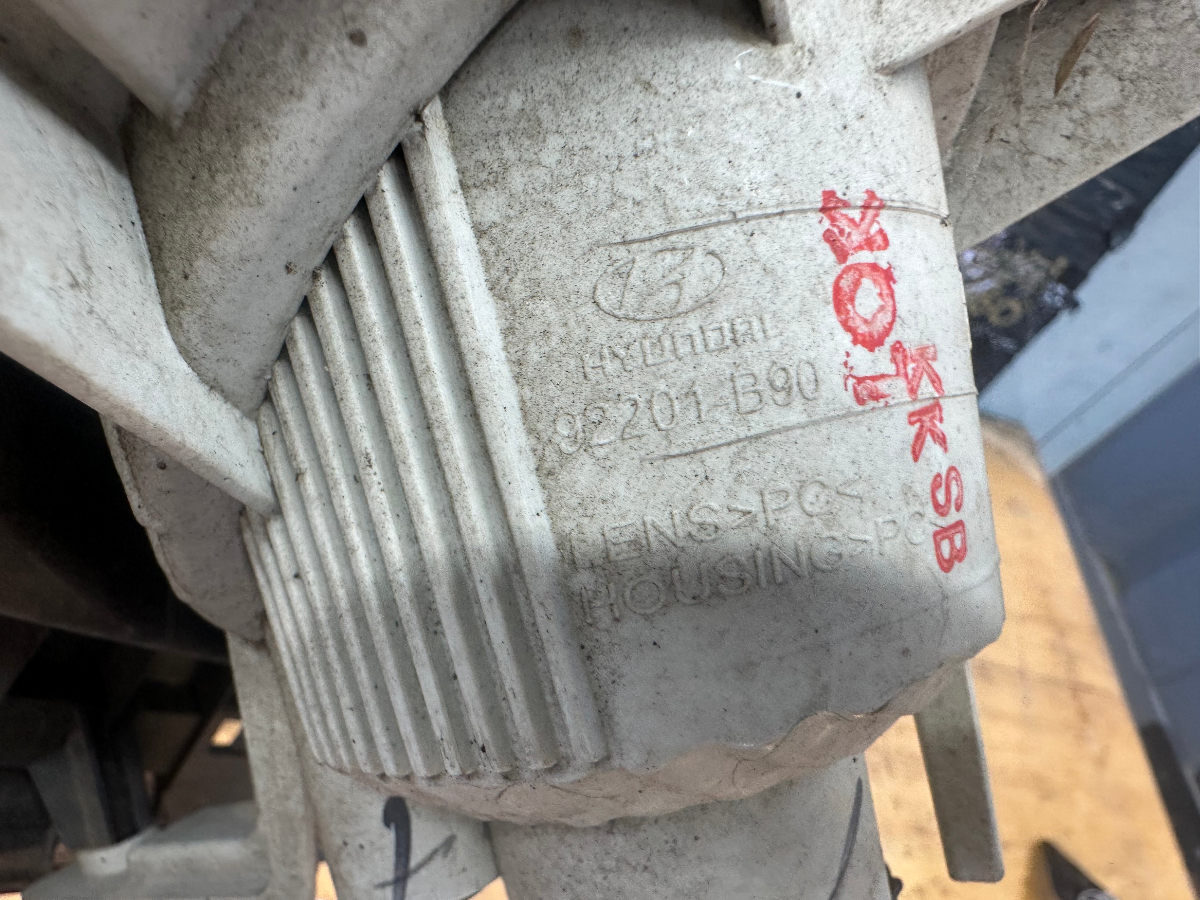 Hyundai i10 2014 Left Passenger Front Fog Light & Surround Trim (92201-B9000)