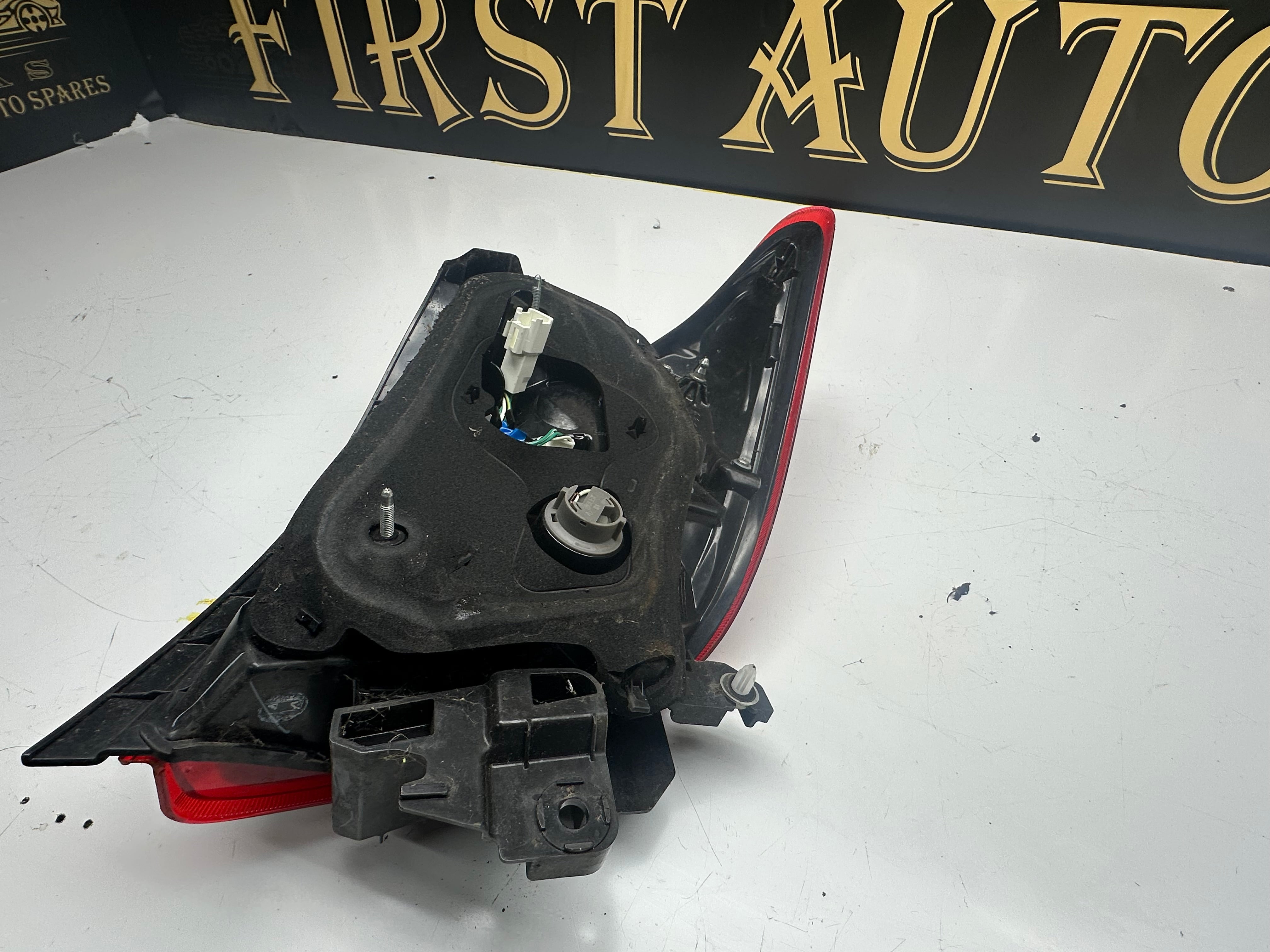 Toyota Yaris 2016 LED Right Rear Tail Light (0D-168)