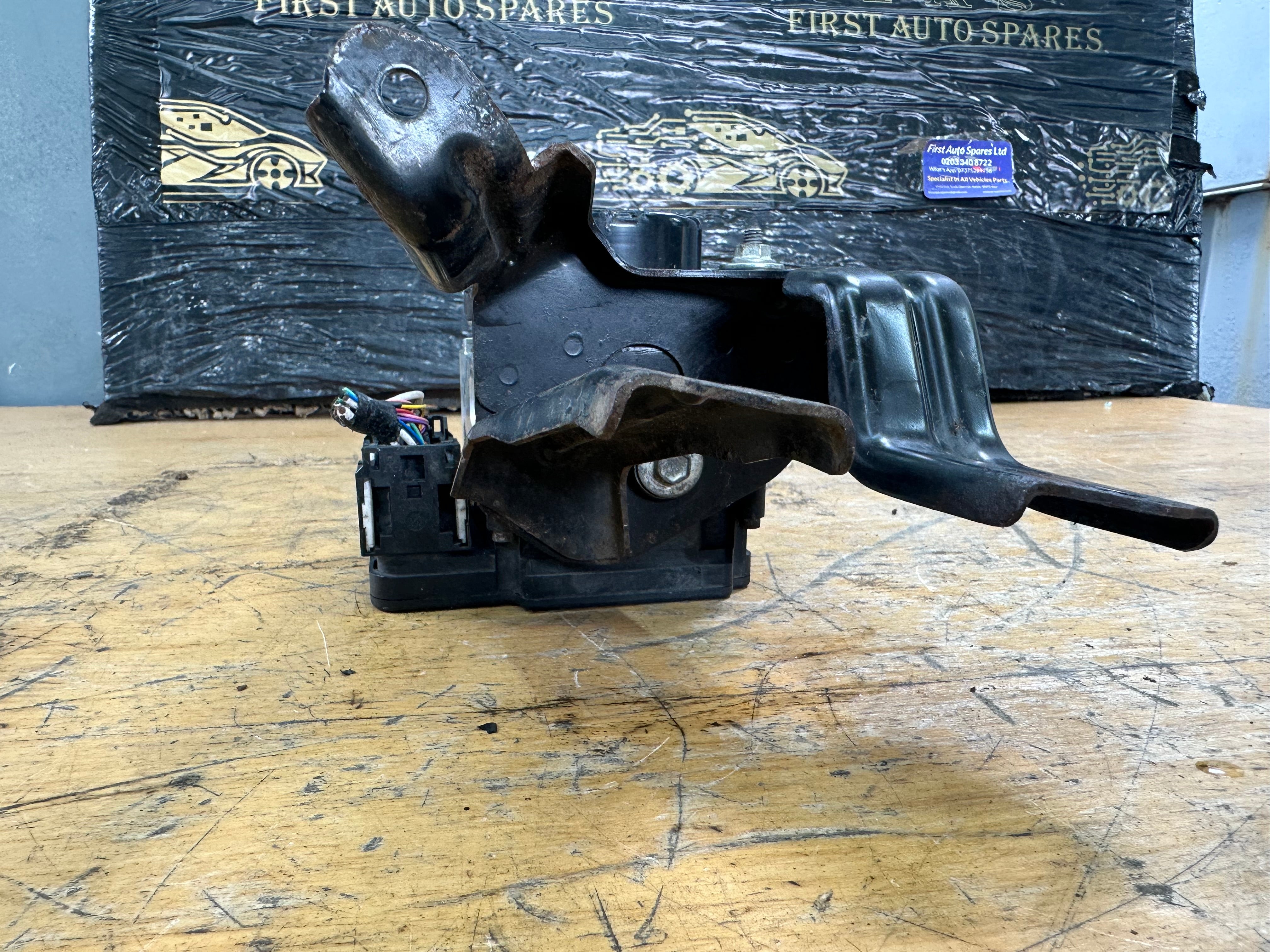 Toyota Yaris 2013 Mk3 ABS Pump (44540-0D100) (89541-0D170)