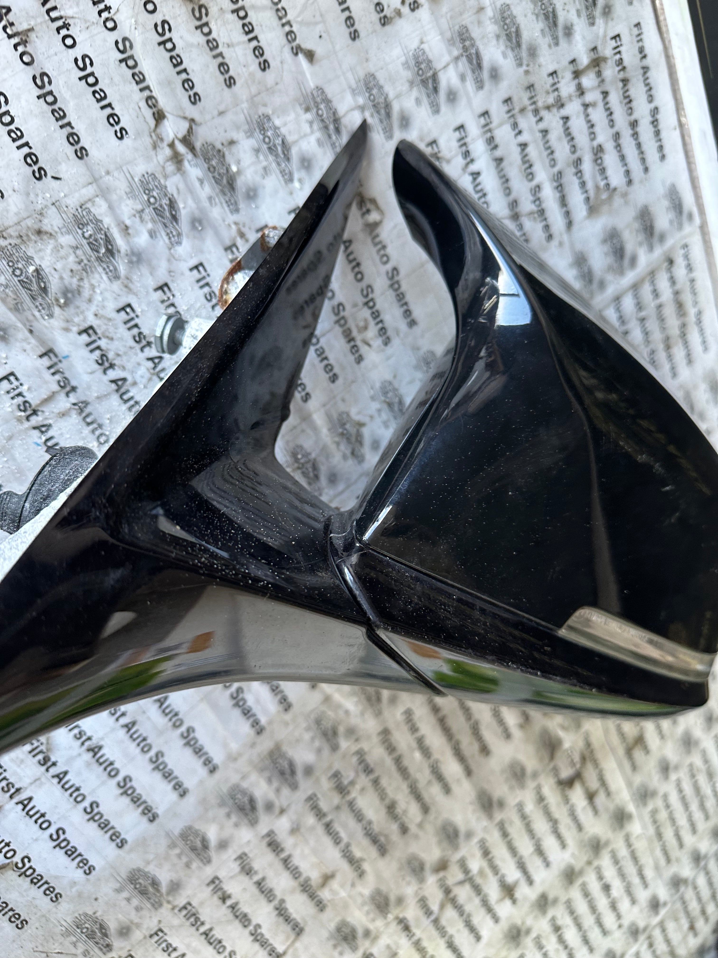 BMW 3 Series M3 F80 F30 Left N/S Electric Wing Mirror 9-Pin Plug (20773007)