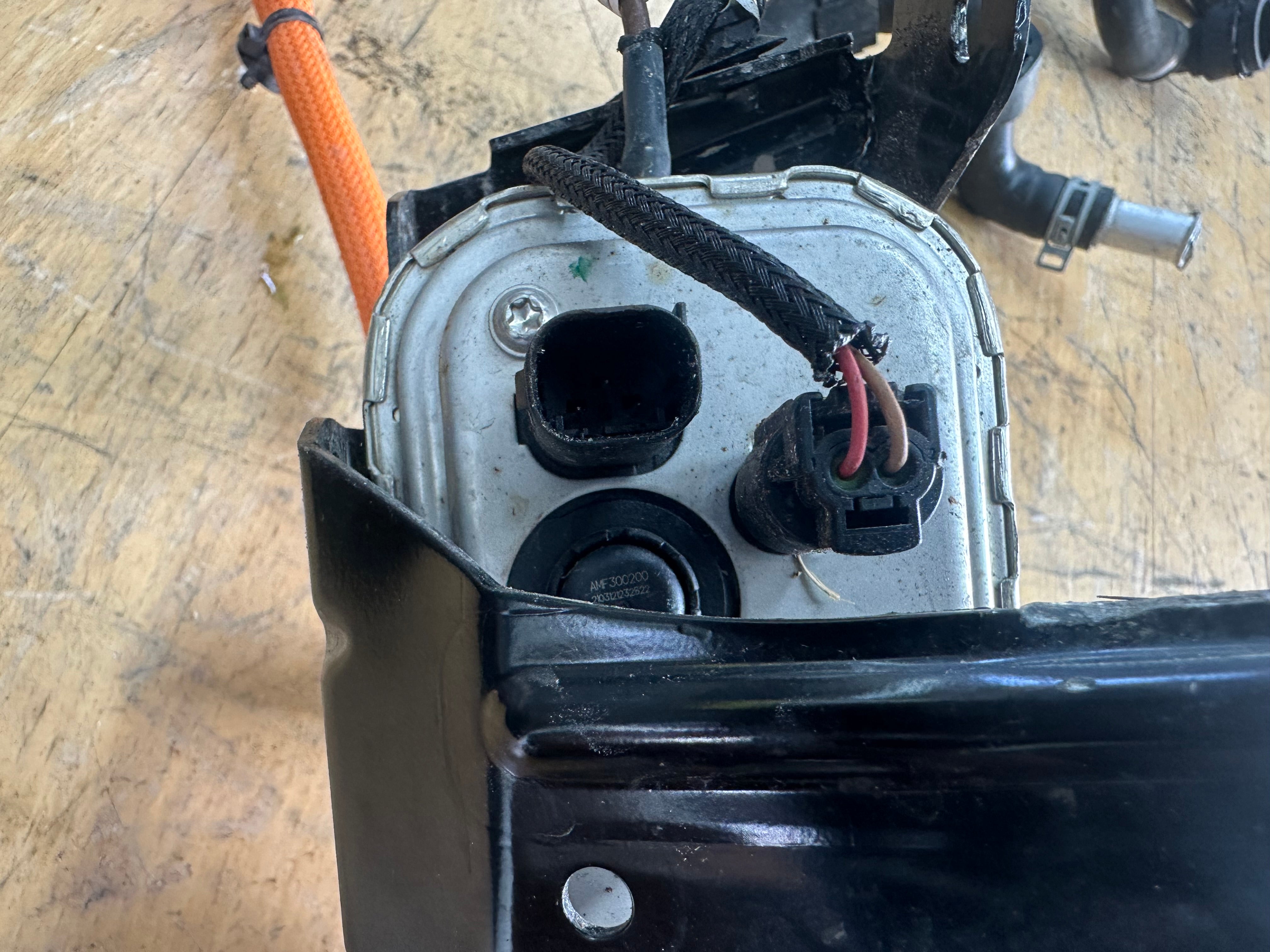 BMW 3 Series 2019-2023 G20 Hybrid High Voltage Cooler (5A49D76) (010002101-SE01)